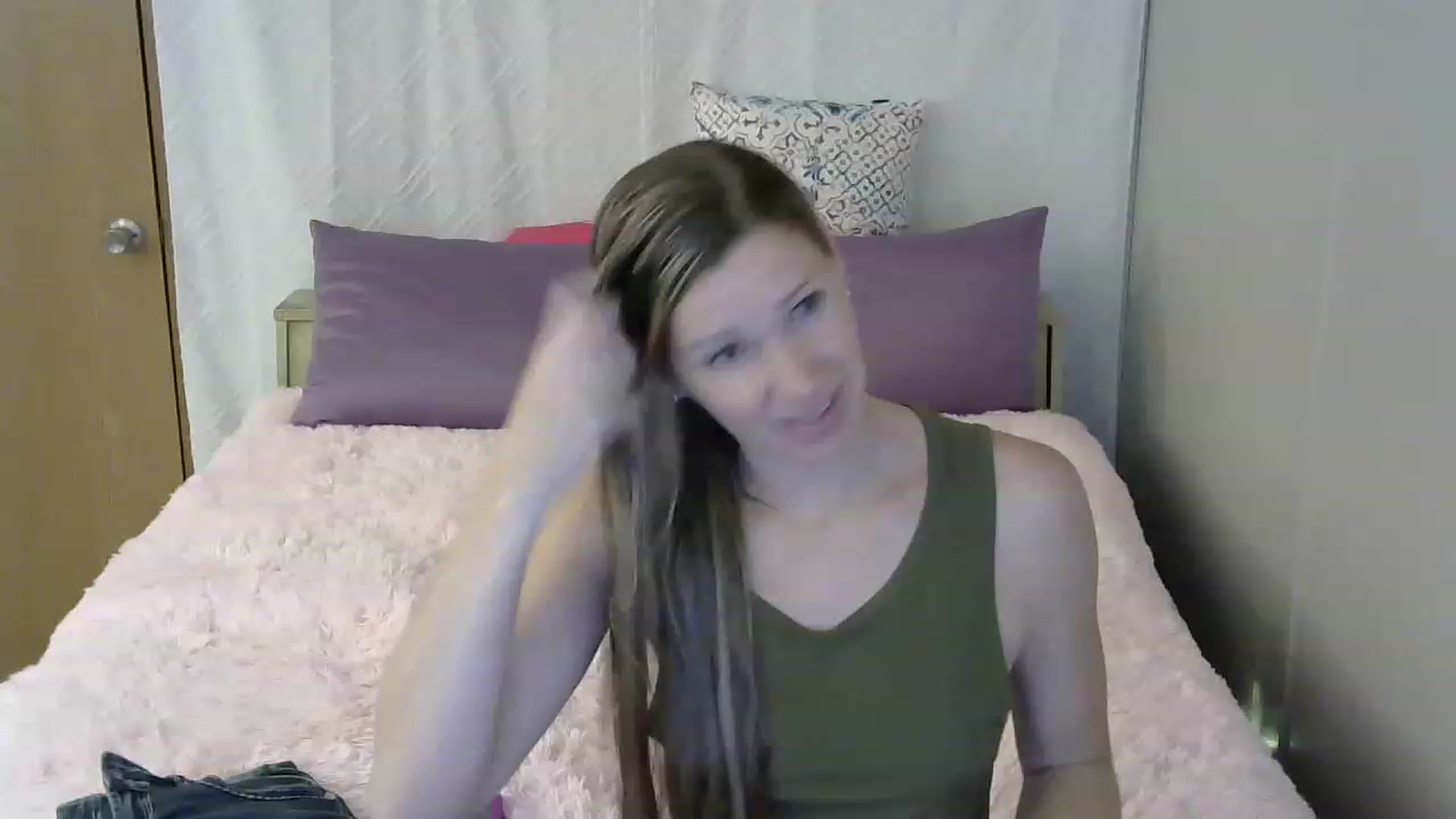 Gallery image thumbnail from SouthernNsexi's myfreecams stream on, 06/11/2023, 13:31 image 4 of 20