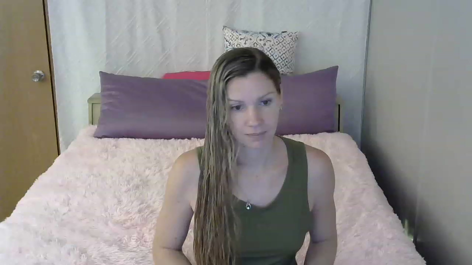 Gallery image thumbnail from SouthernNsexi's myfreecams stream on, 06/11/2023, 13:31 image 6 of 20