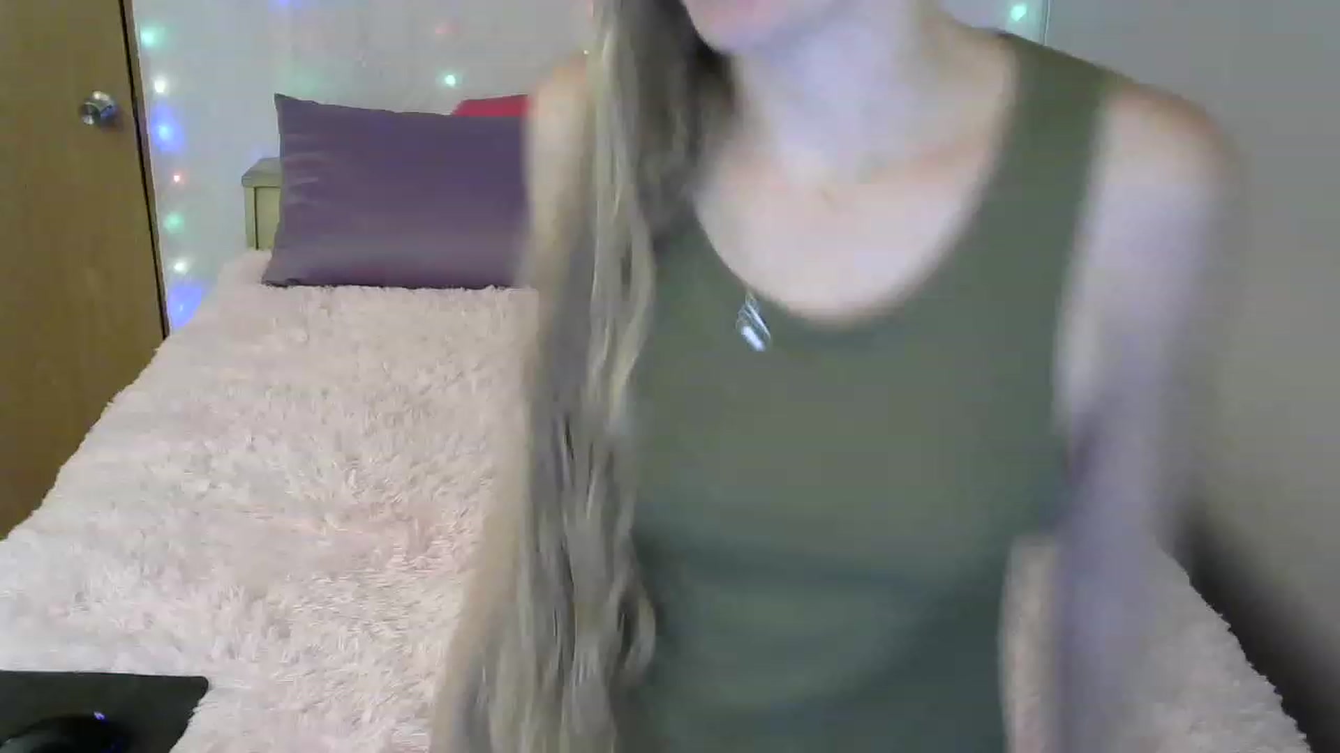Gallery image thumbnail from SouthernNsexi's myfreecams stream on, 06/11/2023, 13:31 image 17 of 20