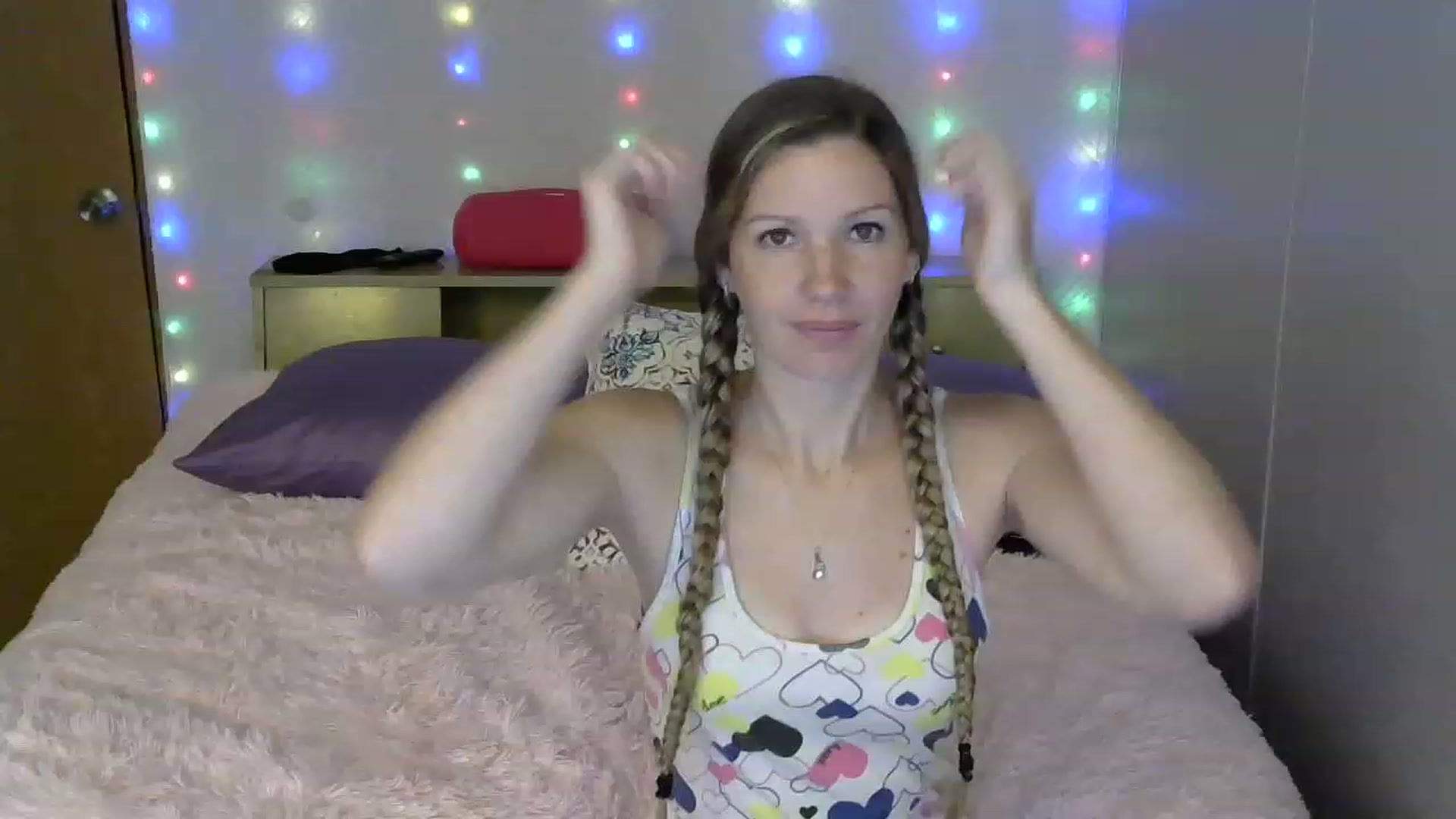 Gallery image thumbnail from SouthernNsexi's myfreecams stream on, 06/25/2023, 13:25 image 16 of 20