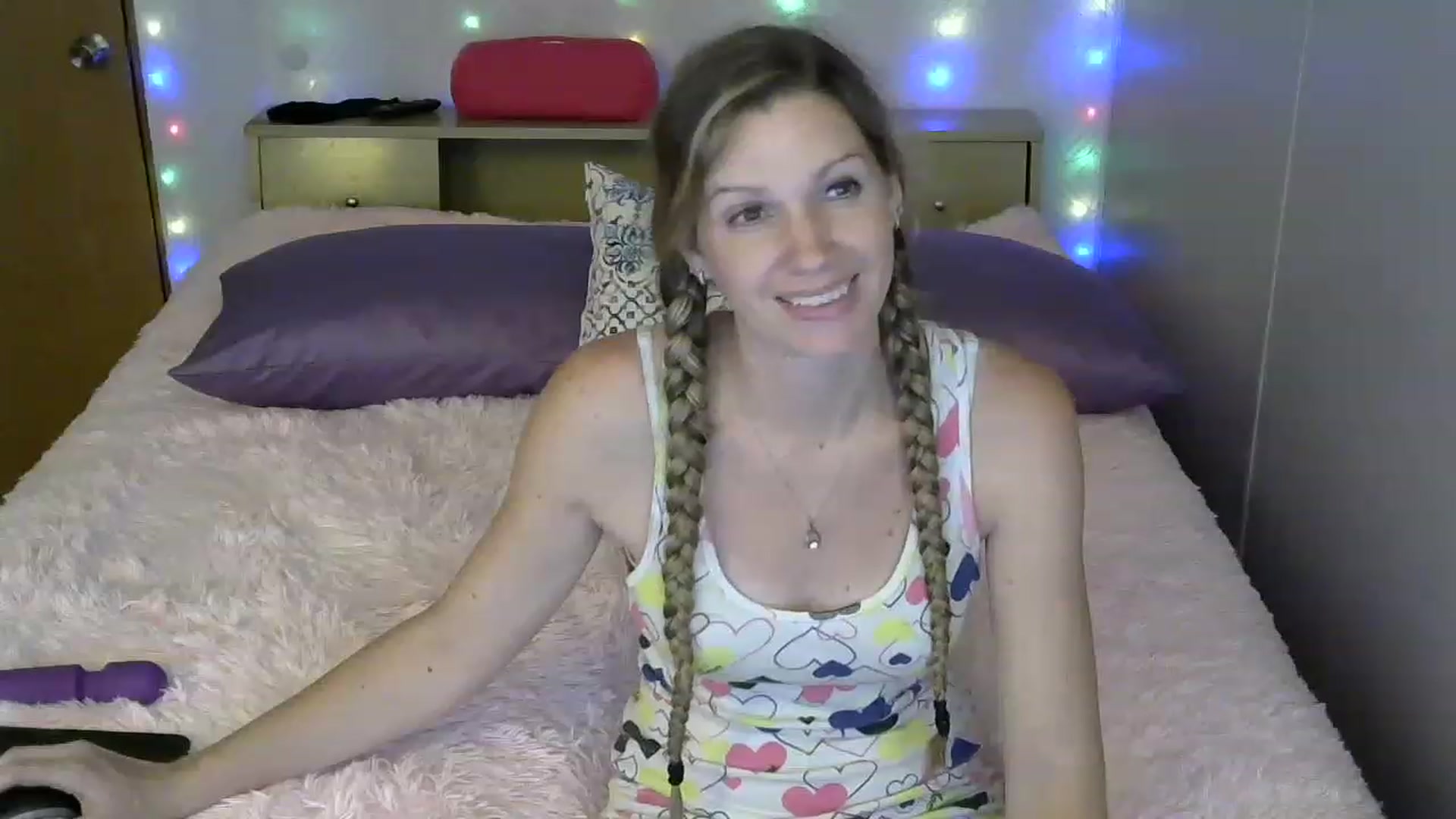 Gallery image thumbnail from SouthernNsexi's myfreecams stream on, 06/26/2023, 03:16 image 20 of 20