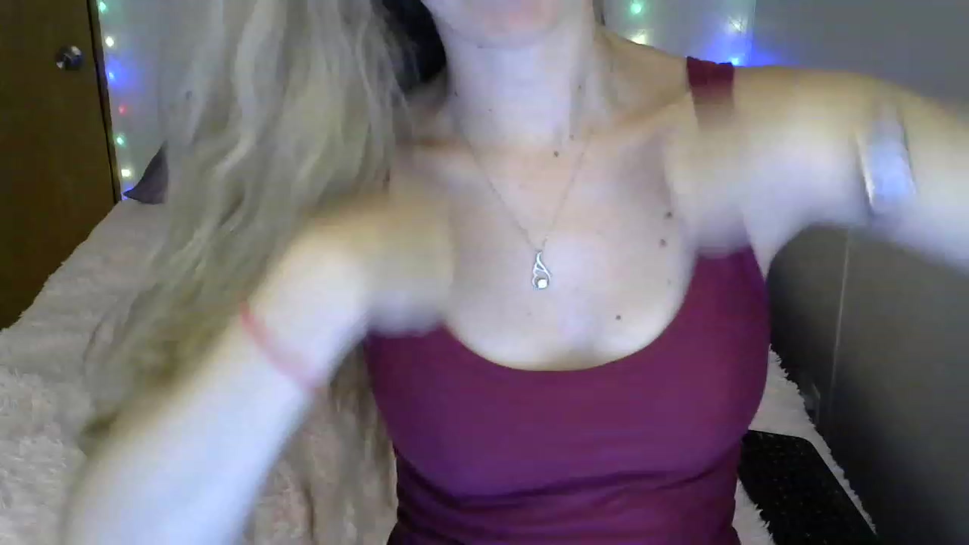Gallery image thumbnail from SouthernNsexi's myfreecams stream on, 06/30/2023, 02:23 image 6 of 20