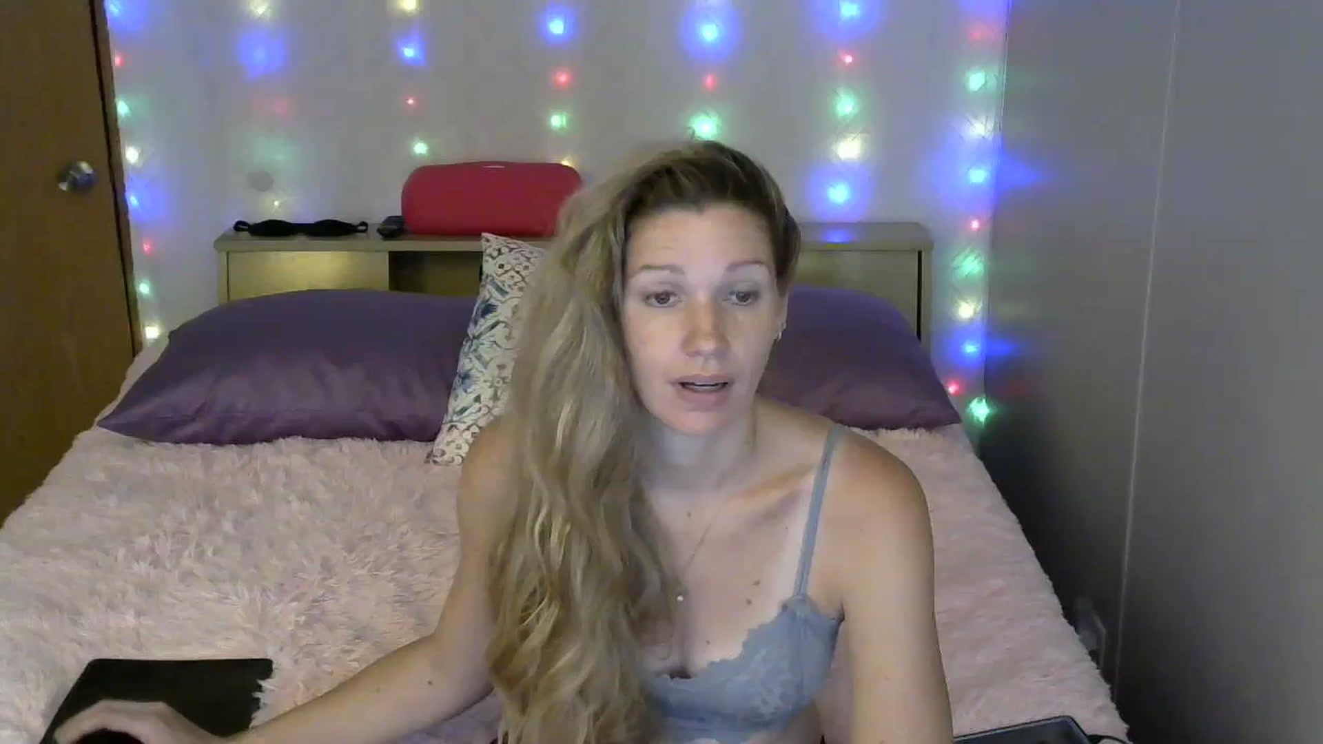 Gallery image thumbnail from SouthernNsexi's myfreecams stream on, 07/01/2023, 14:55 image 18 of 20