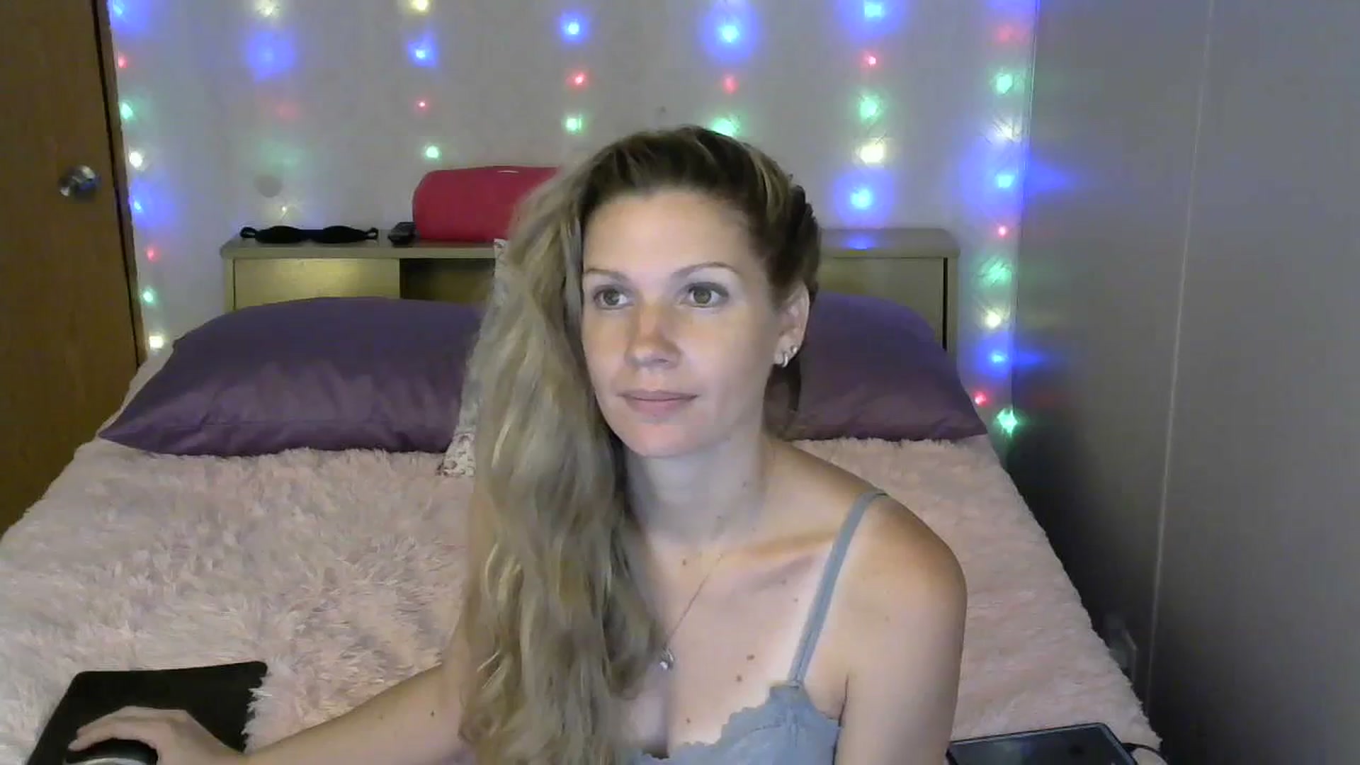 Gallery image thumbnail from SouthernNsexi's myfreecams stream on, 07/01/2023, 14:55 image 4 of 20