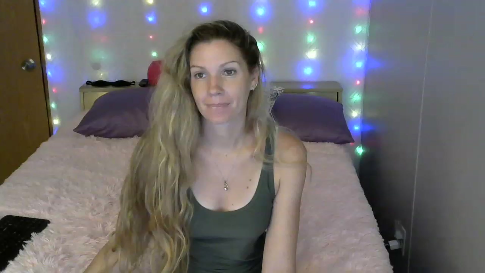 Gallery image thumbnail from SouthernNsexi's myfreecams stream on, 07/02/2023, 14:16 image 11 of 20