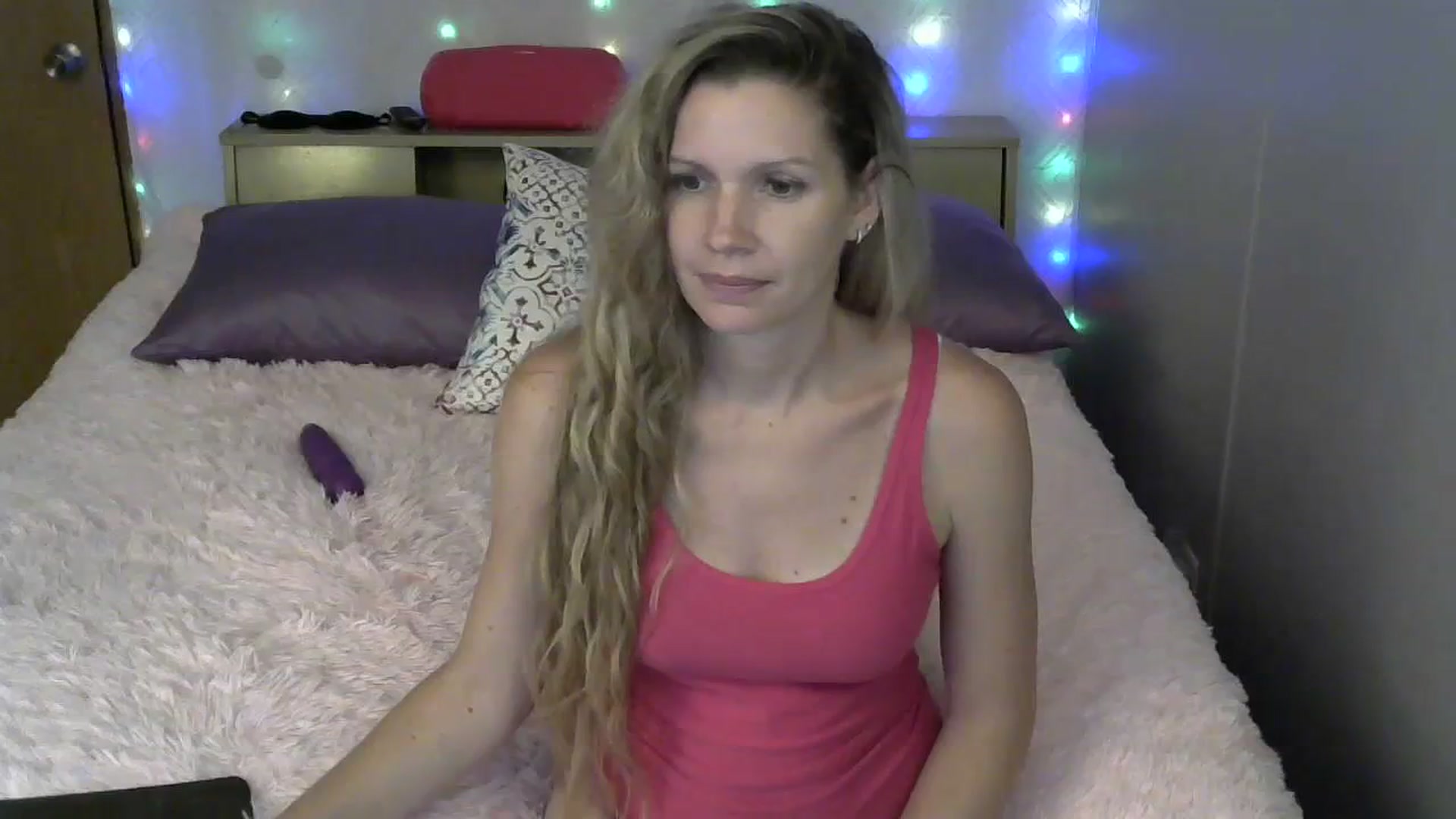Gallery image thumbnail from SouthernNsexi's myfreecams stream on, 07/06/2023, 02:23 image 19 of 20