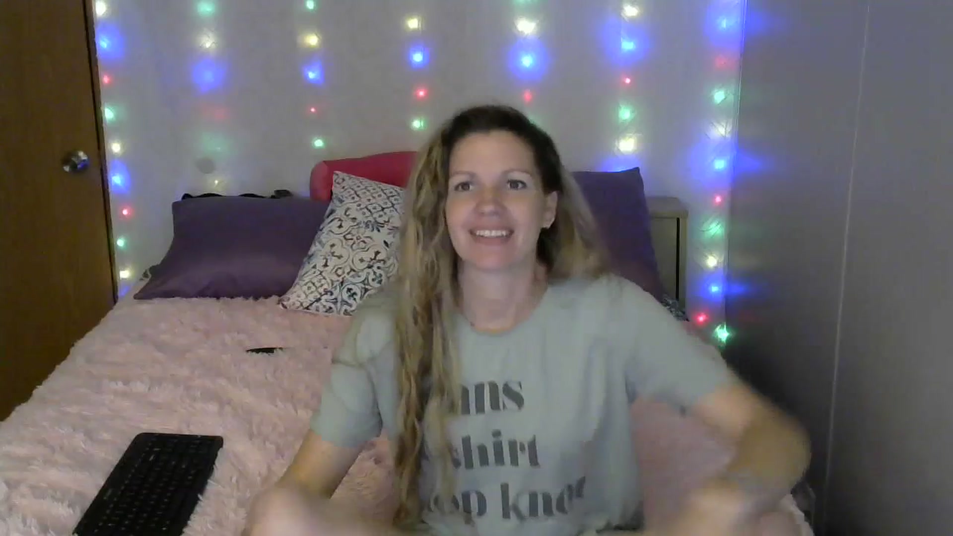 Gallery image thumbnail from SouthernNsexi's myfreecams stream on, 07/15/2023, 15:19 image 12 of 20