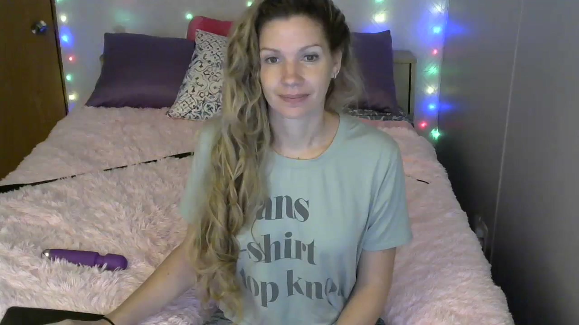 Gallery image thumbnail from SouthernNsexi's myfreecams stream on, 07/15/2023, 15:19 image 6 of 20