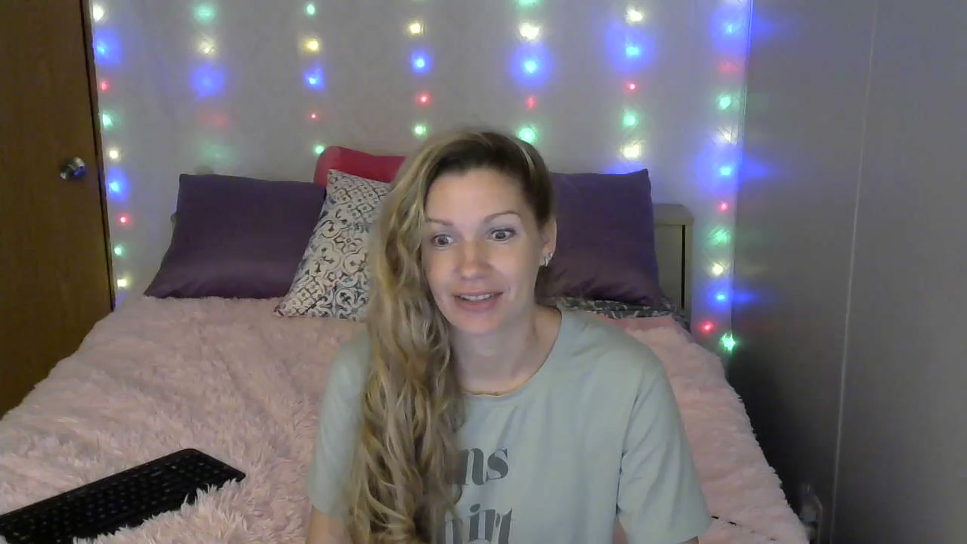 Gallery image thumbnail from SouthernNsexi's myfreecams stream on, 07/15/2023, 15:19 image 2 of 20