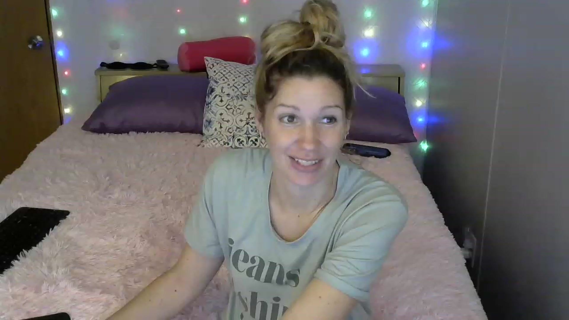 Gallery image thumbnail from SouthernNsexi's myfreecams stream on, 07/16/2023, 13:57 image 14 of 20