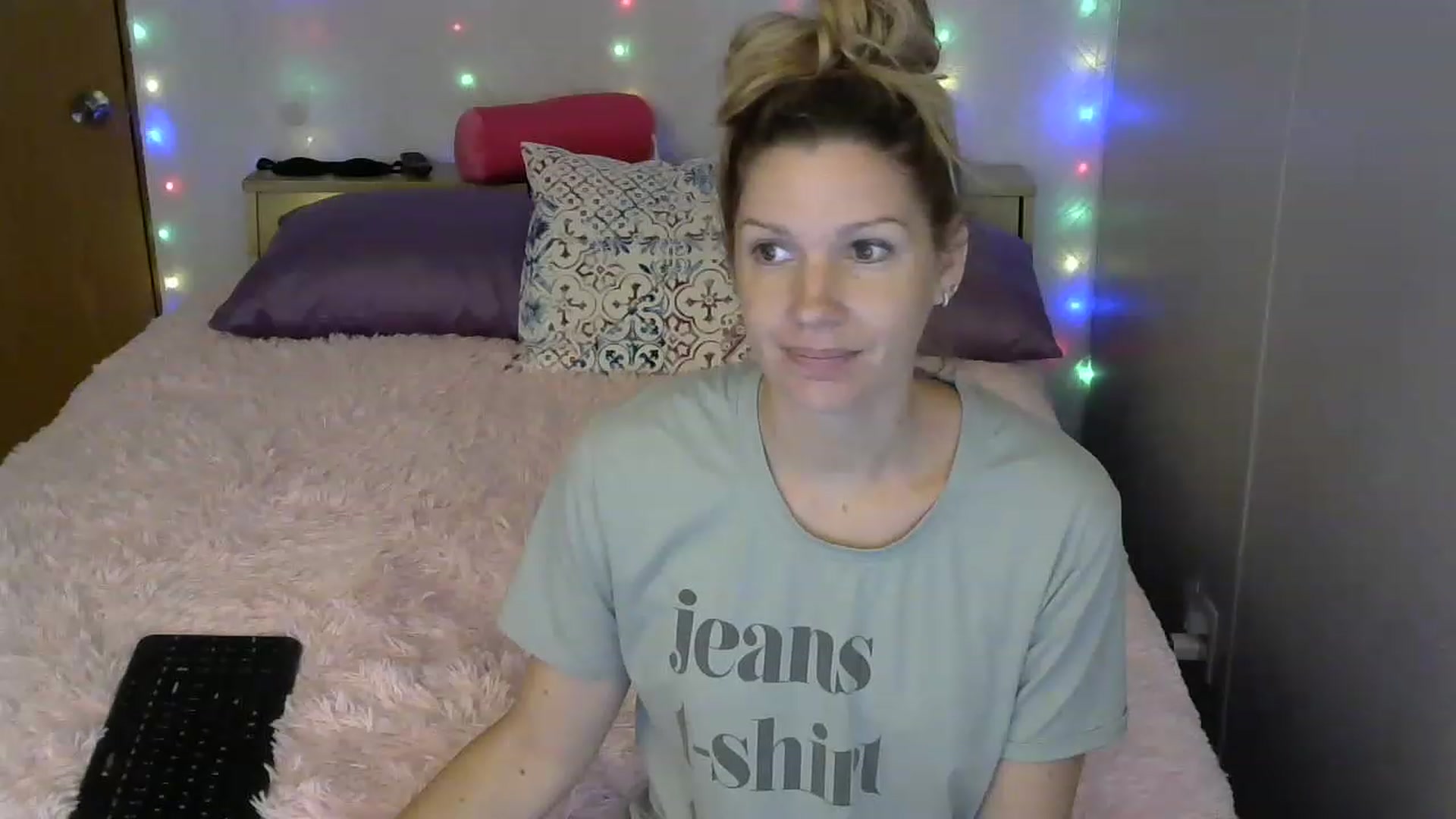 Gallery image thumbnail from SouthernNsexi's myfreecams stream on, 07/16/2023, 13:57 image 3 of 20