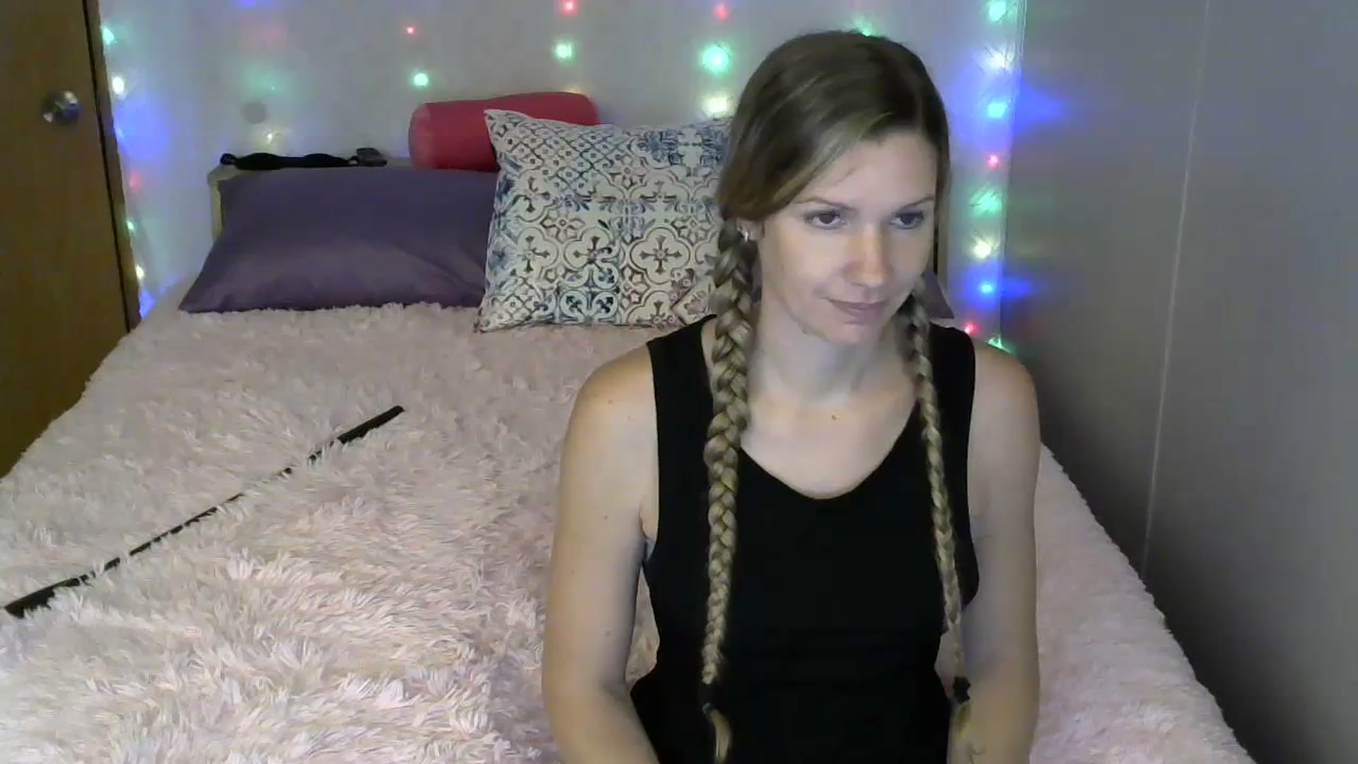 Gallery image thumbnail from SouthernNsexi's myfreecams stream on, 07/19/2023, 15:09 image 9 of 20