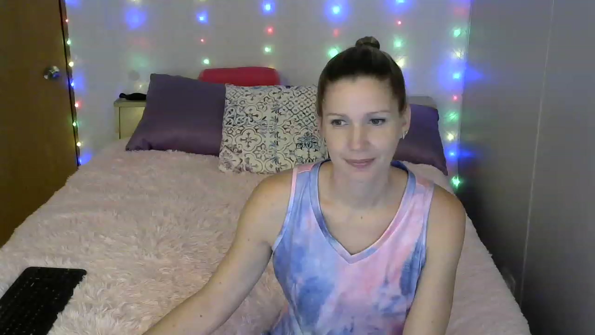 Gallery image thumbnail from SouthernNsexi's myfreecams stream on, 07/23/2023, 14:07 image 8 of 20