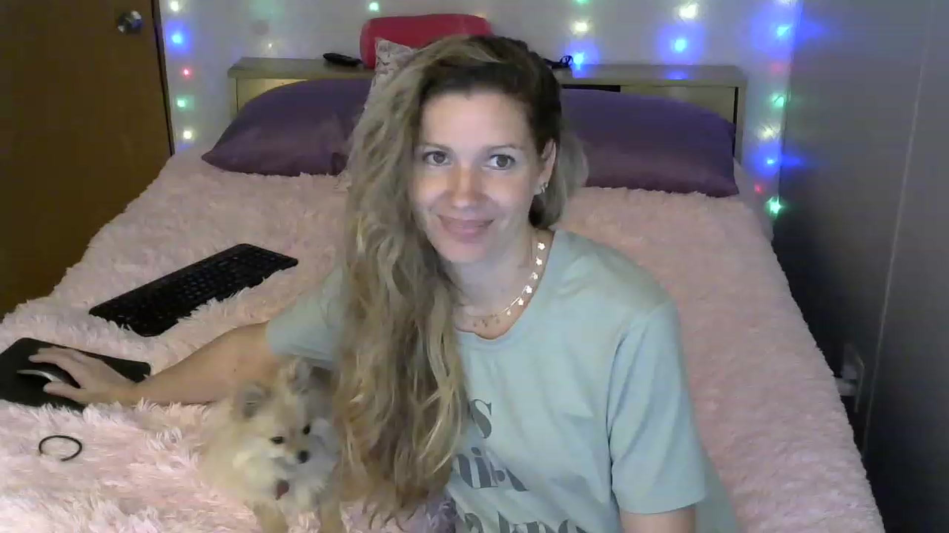 Gallery image thumbnail from SouthernNsexi's myfreecams stream on, 08/26/2023, 14:23 image 8 of 20
