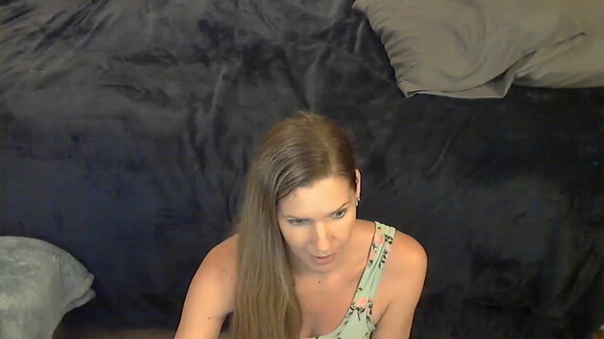 Gallery image thumbnail from SouthernNsexi's myfreecams stream on, 09/13/2023, 02:40 image 17 of 20