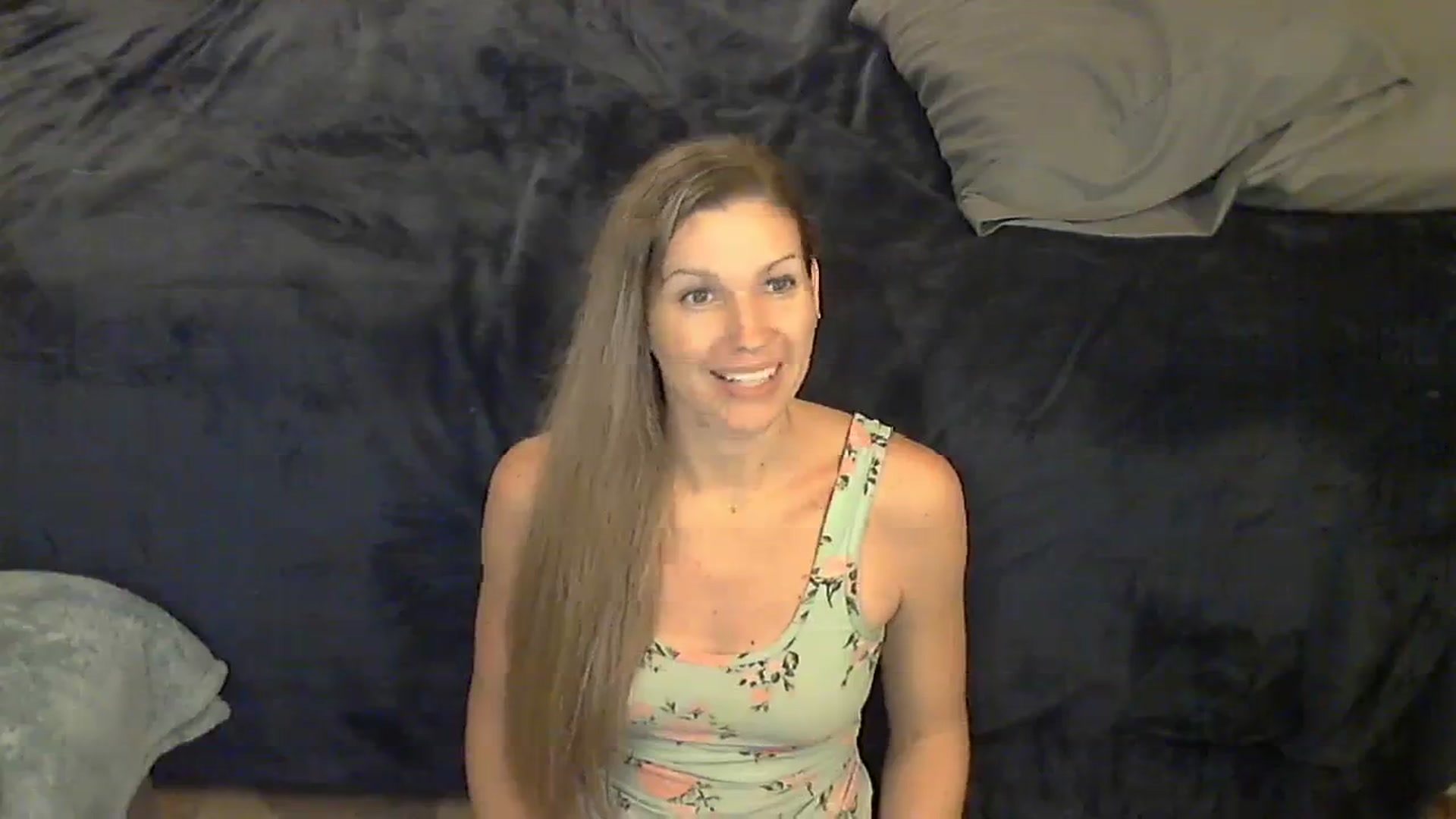Gallery image thumbnail from SouthernNsexi's myfreecams stream on, 09/13/2023, 02:40 image 15 of 20