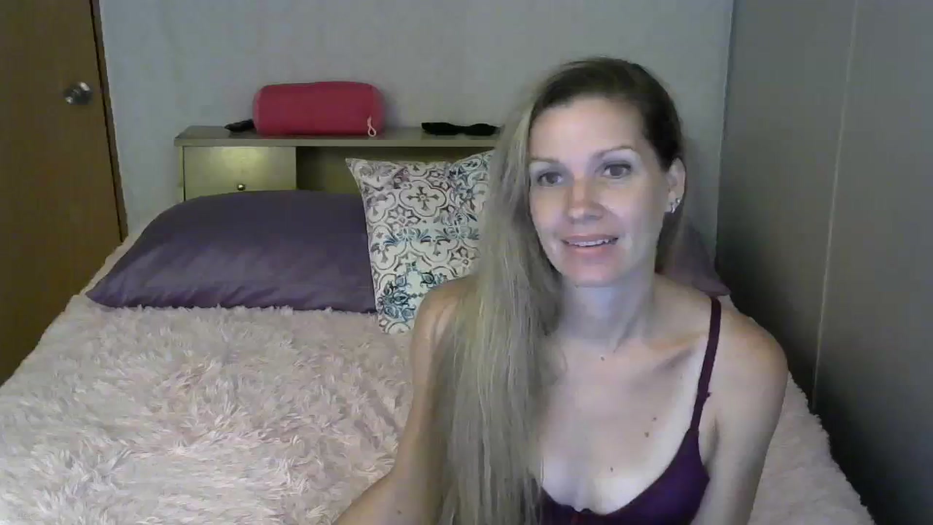Gallery image thumbnail from SouthernNsexi's myfreecams stream on, 09/17/2023, 14:08 image 20 of 20