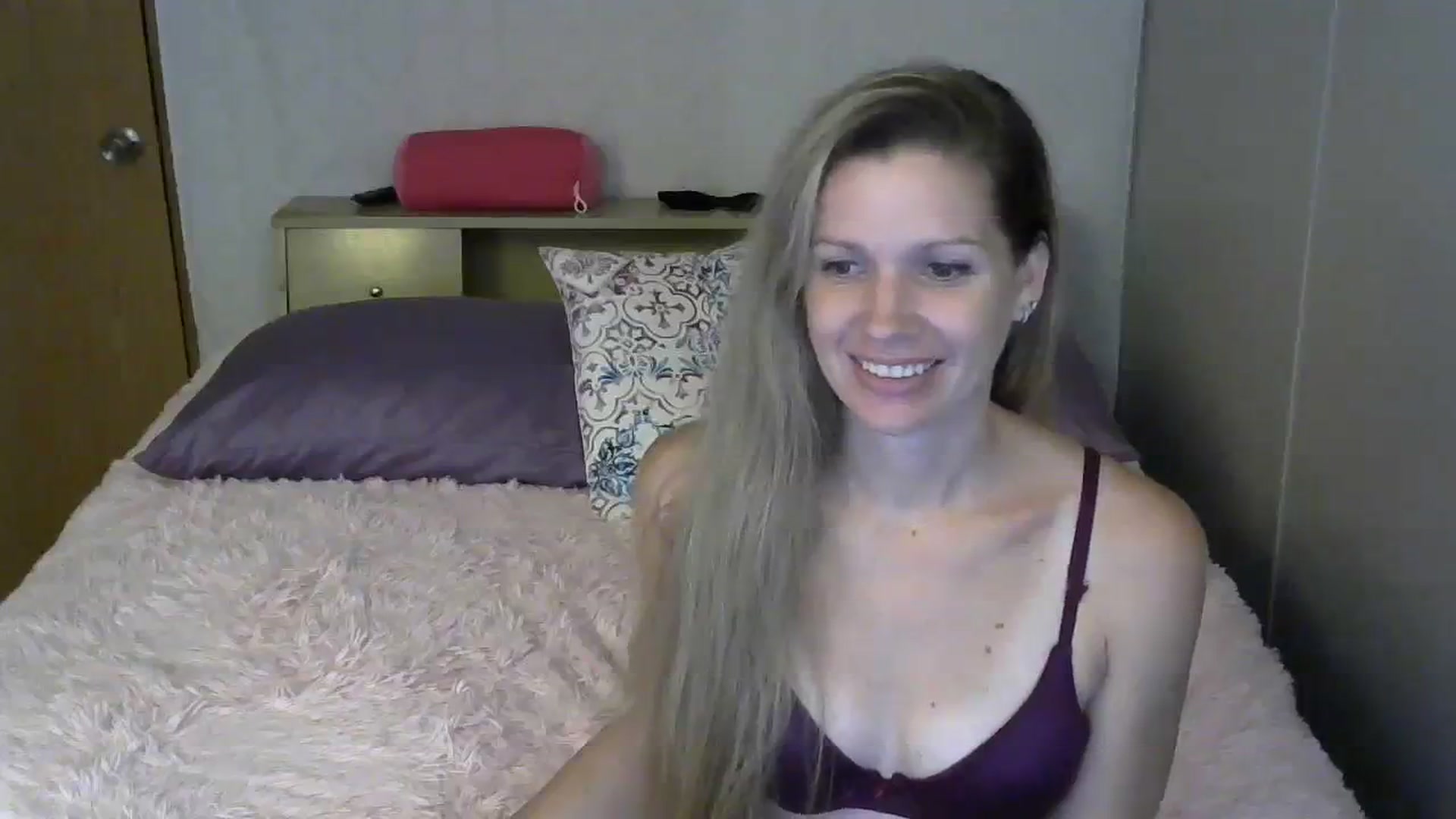 Gallery image thumbnail from SouthernNsexi's myfreecams stream on, 09/17/2023, 14:08 image 12 of 20