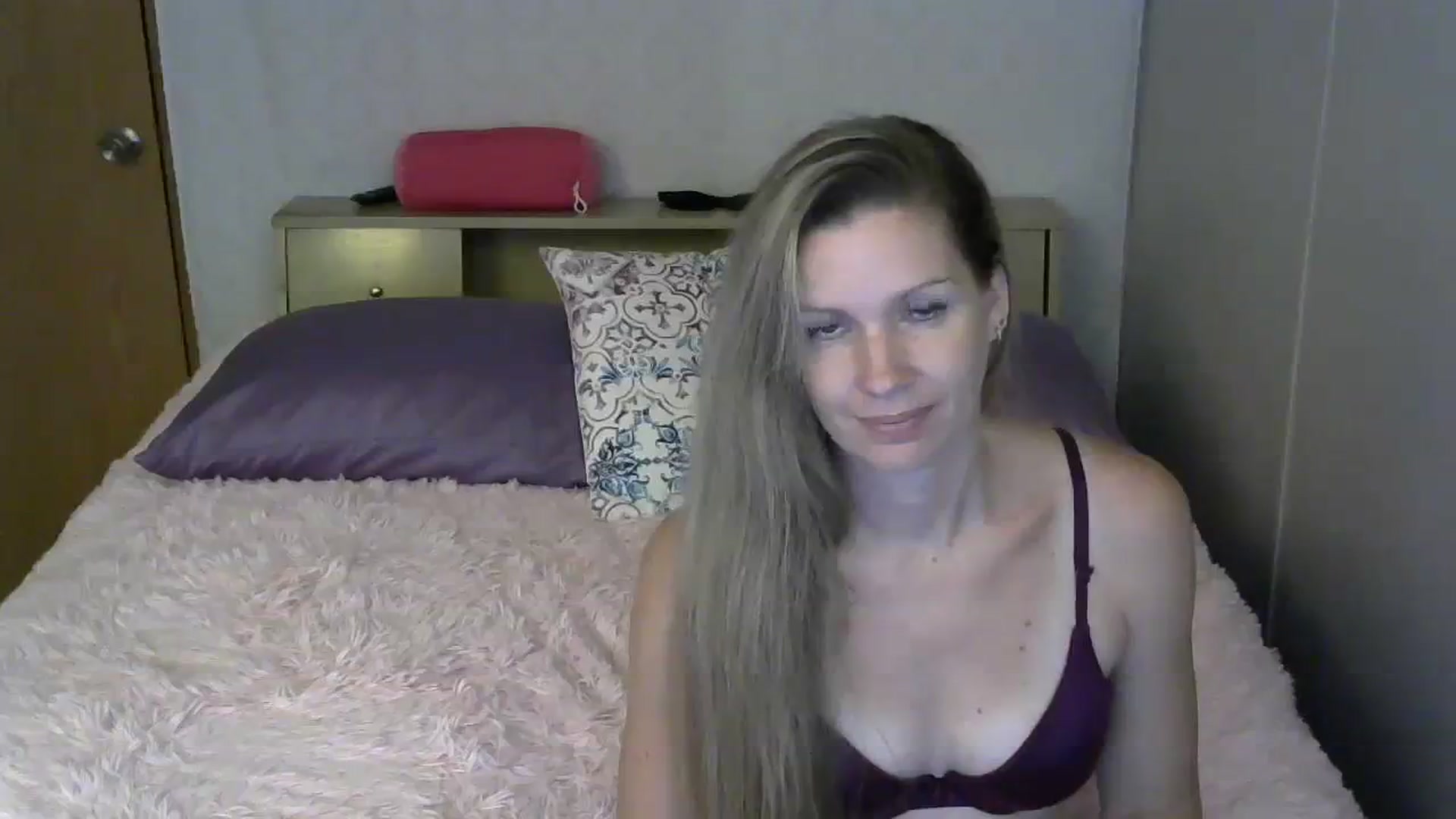 Gallery image thumbnail from SouthernNsexi's myfreecams stream on, 09/17/2023, 14:08 image 19 of 20