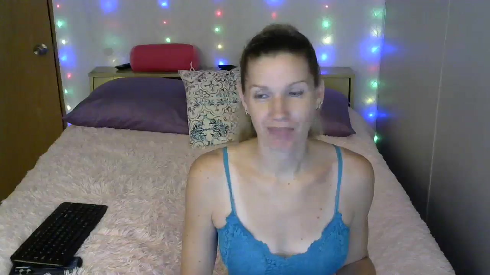 Gallery image thumbnail from SouthernNsexi's myfreecams stream on, 09/23/2023, 13:49 image 9 of 20