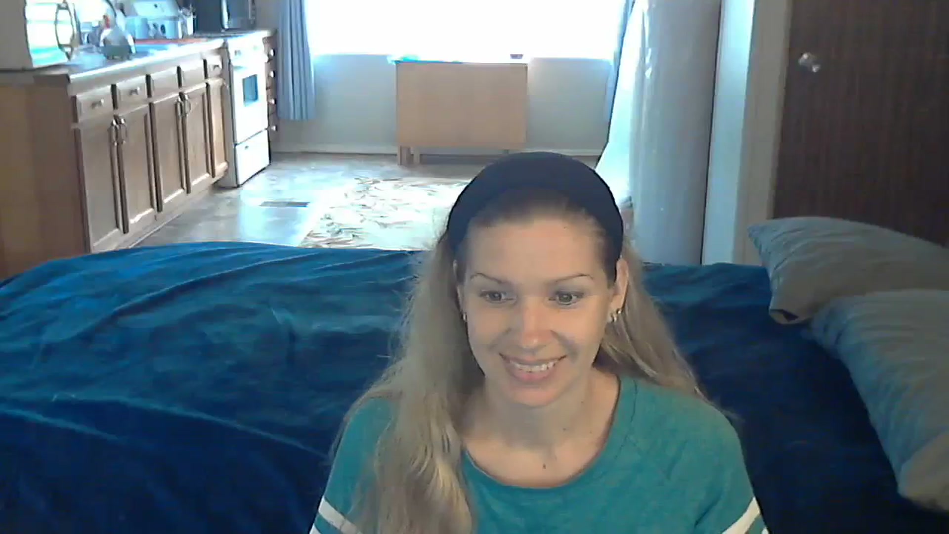Gallery image thumbnail from SouthernNsexi's myfreecams stream on, 09/24/2023, 13:21 image 9 of 20