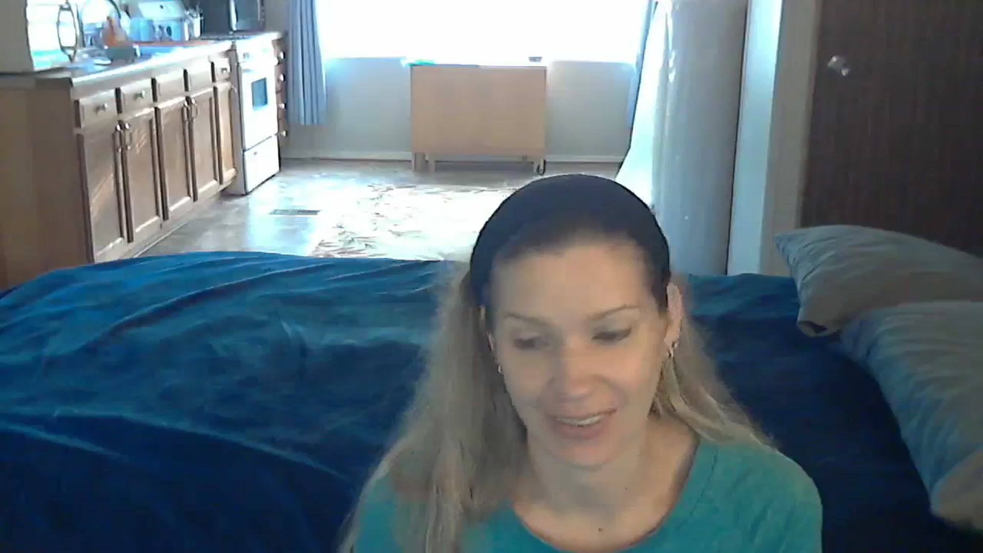Gallery image thumbnail from SouthernNsexi's myfreecams stream on, 09/24/2023, 13:21 image 17 of 20