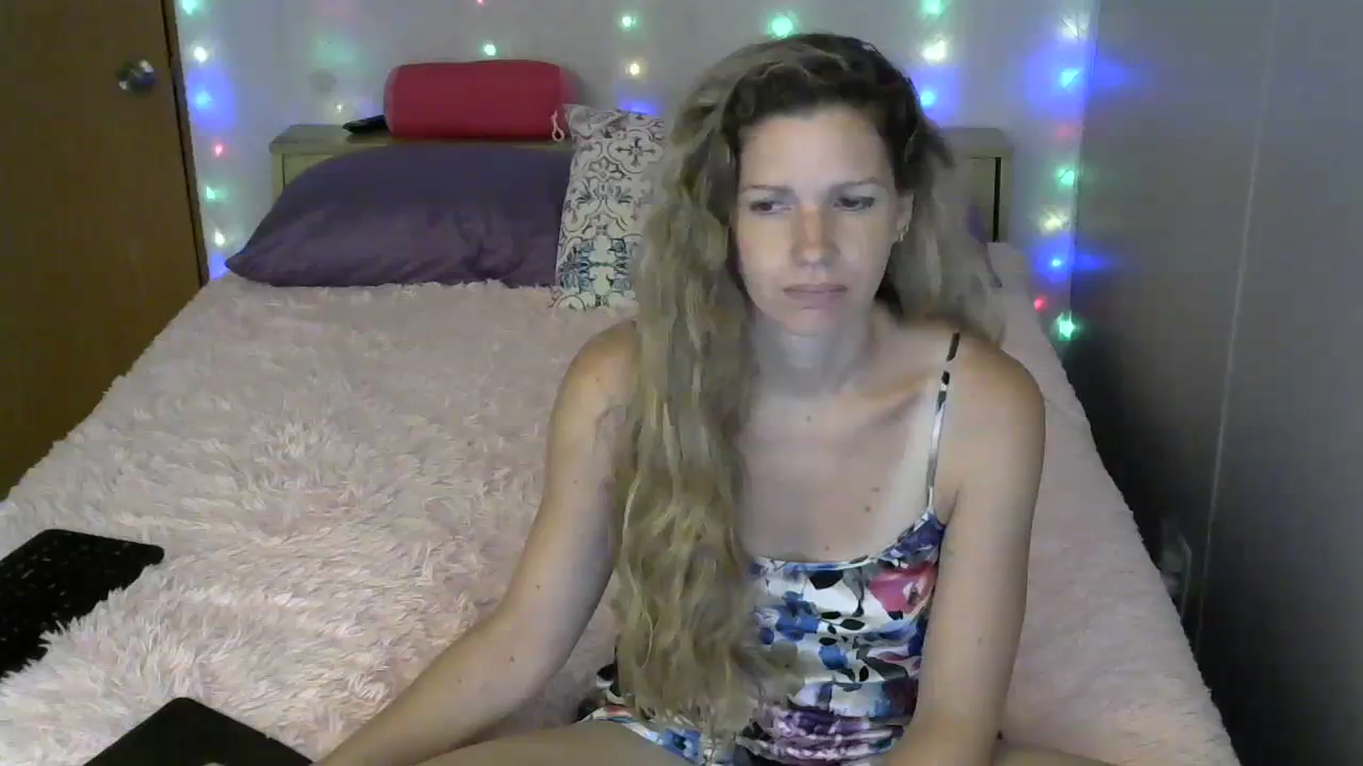 Gallery image thumbnail from SouthernNsexi's myfreecams stream on, 09/30/2023, 14:11 image 17 of 20
