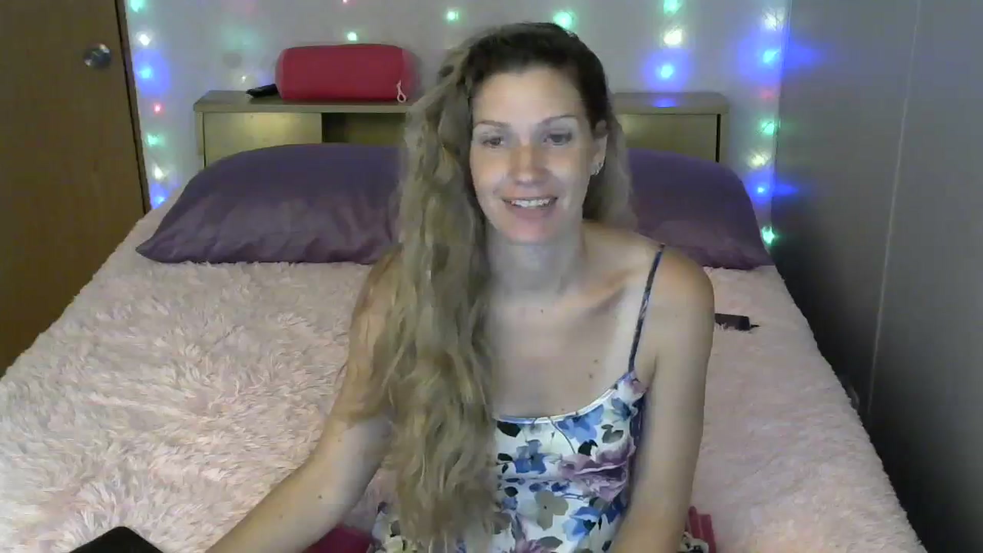 Gallery image thumbnail from SouthernNsexi's myfreecams stream on, 09/30/2023, 15:26 image 8 of 20