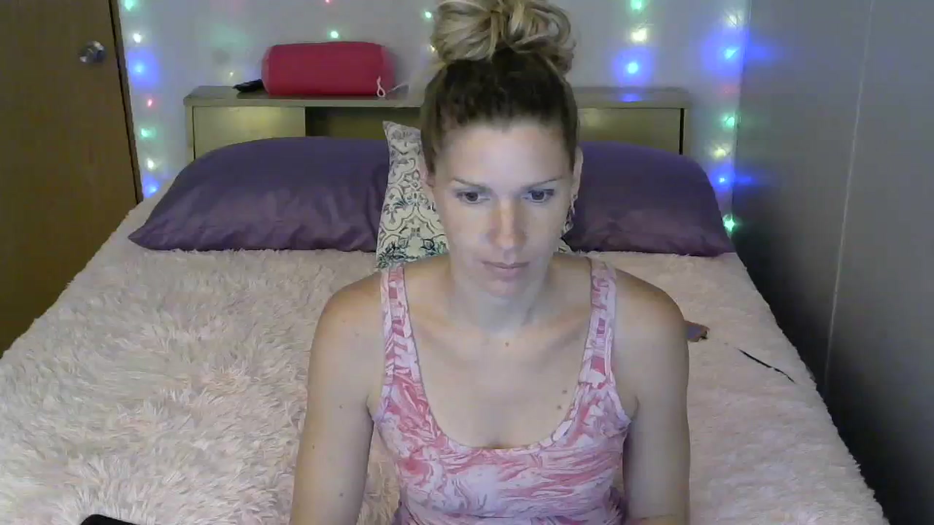 Gallery image thumbnail from SouthernNsexi's myfreecams stream on, 09/30/2023, 15:26 image 20 of 20