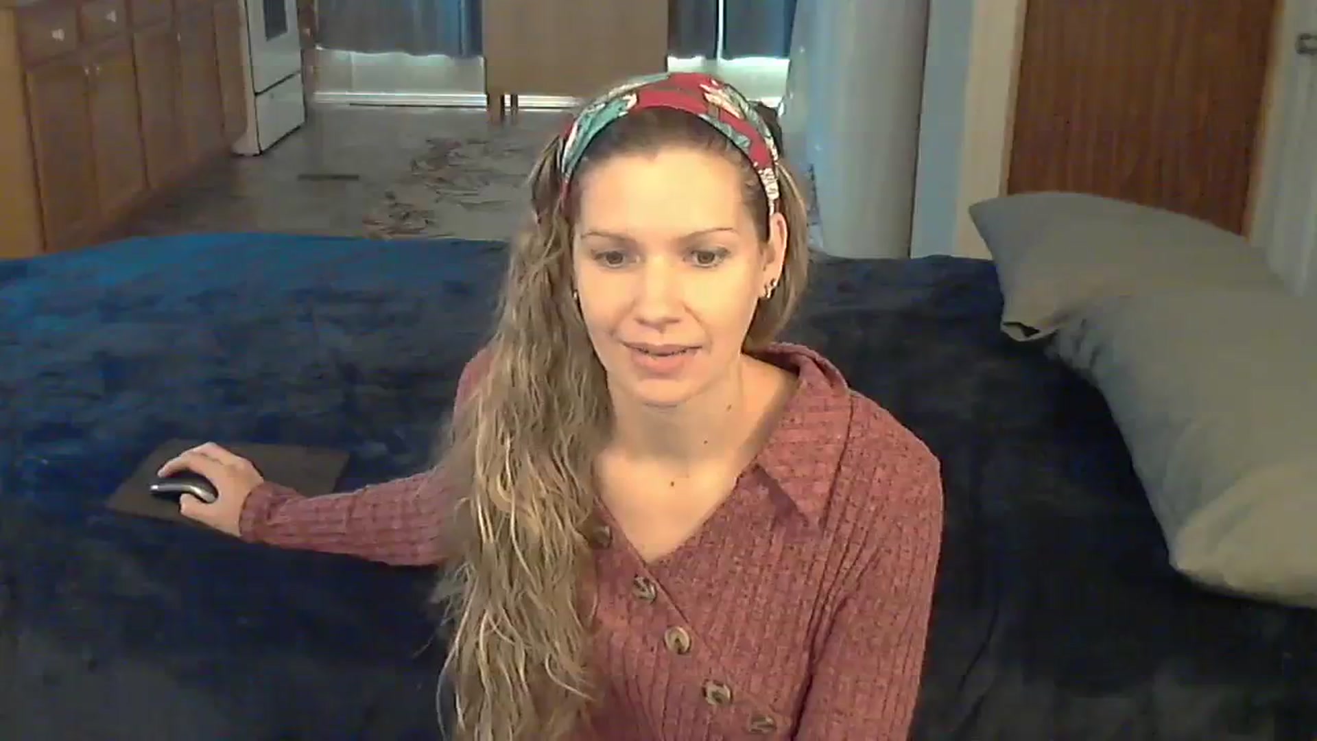 Gallery image thumbnail from SouthernNsexi's myfreecams stream on, 10/08/2023, 15:05 image 5 of 20