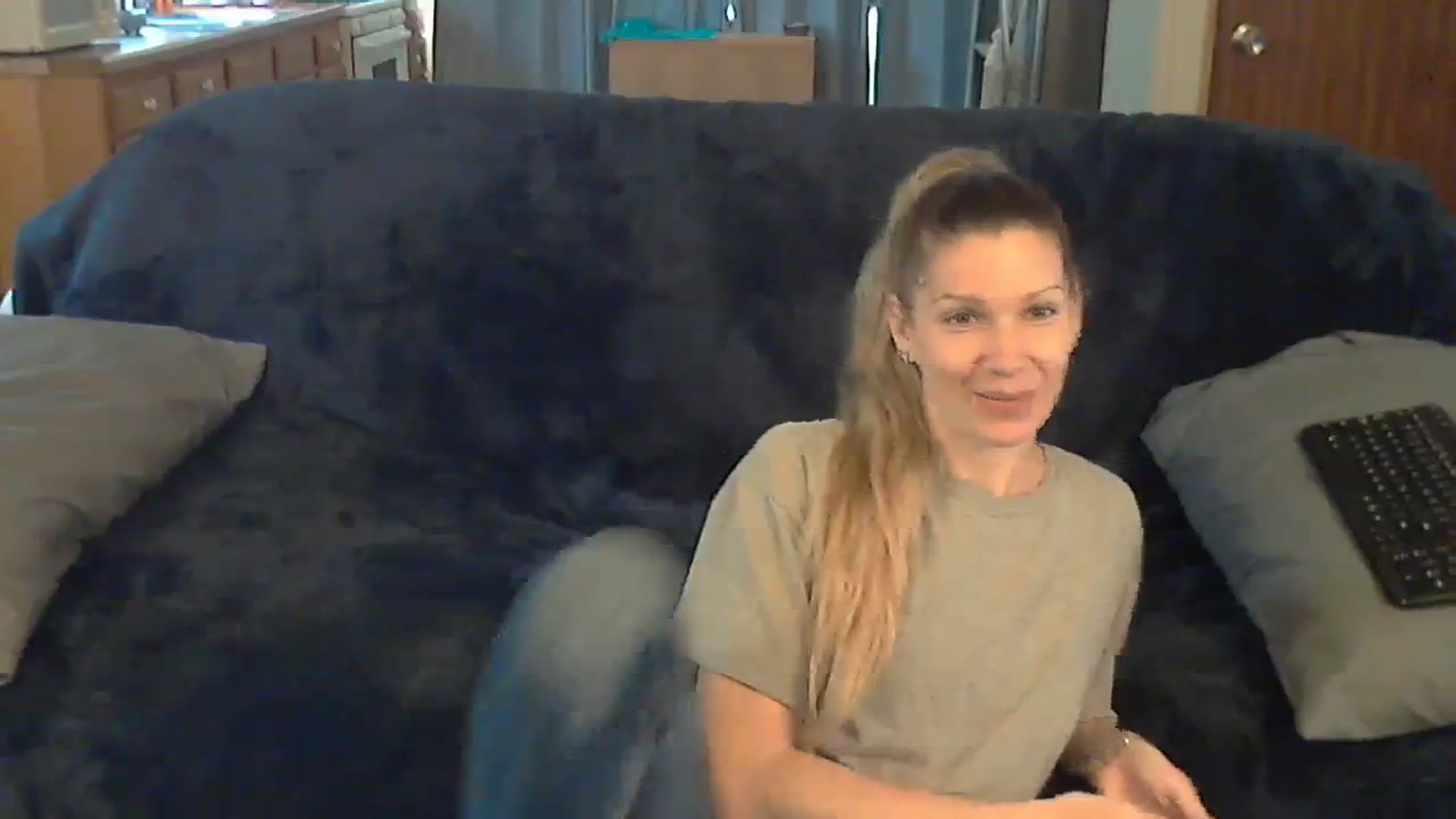 Gallery image thumbnail from SouthernNsexi's myfreecams stream on, 10/10/2023, 15:01 image 13 of 20