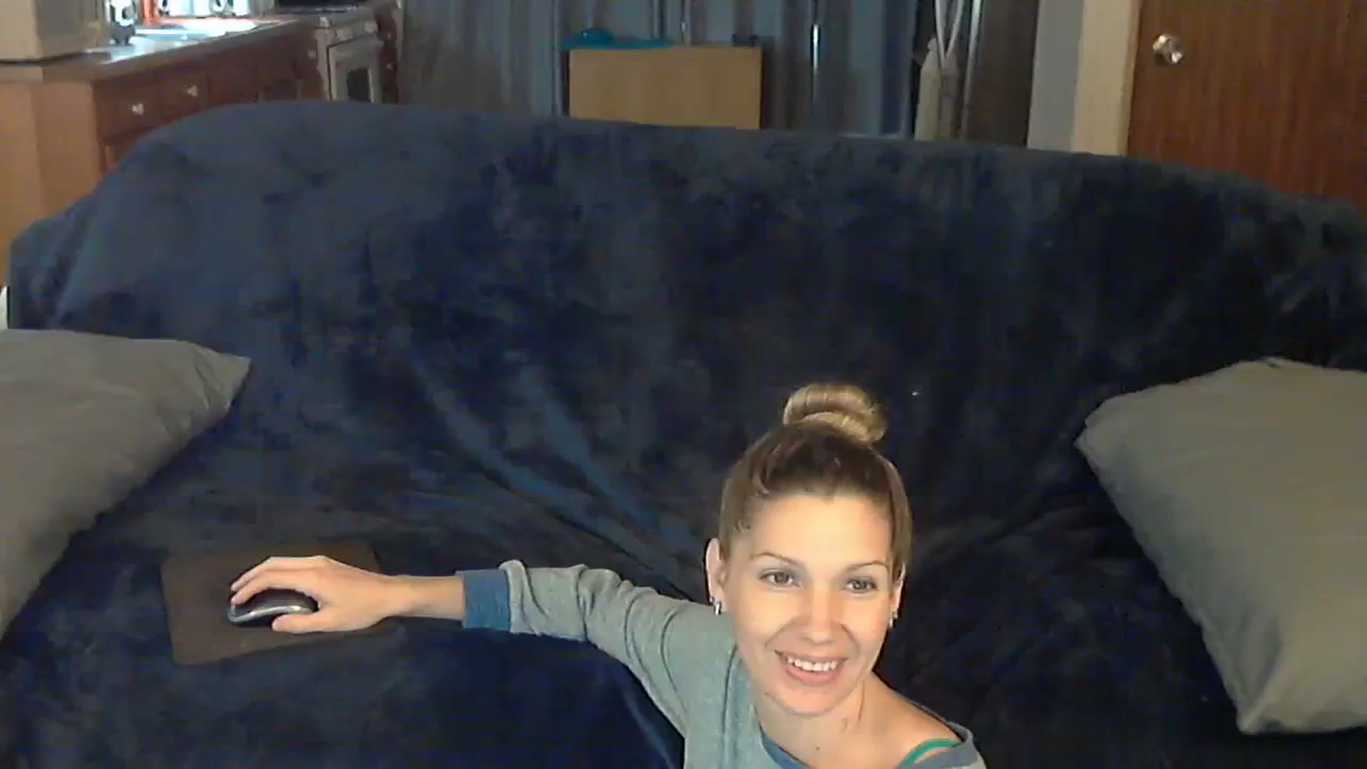 Gallery image thumbnail from SouthernNsexi's myfreecams stream on, 10/14/2023, 14:06 image 18 of 20