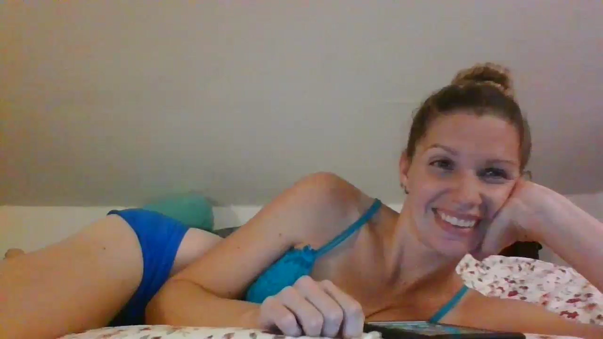 Gallery image thumbnail from SouthernNsexi's myfreecams stream on, 10/15/2023, 03:04 image 4 of 20