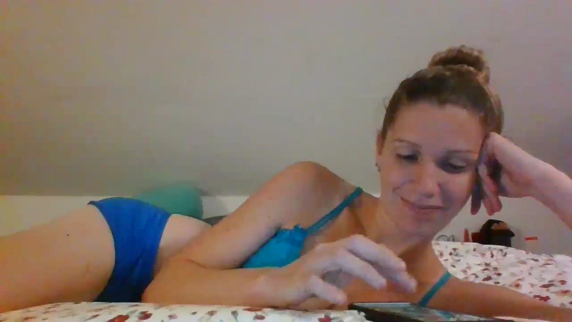 Gallery image thumbnail from SouthernNsexi's myfreecams stream on, 10/15/2023, 03:04 image 7 of 20