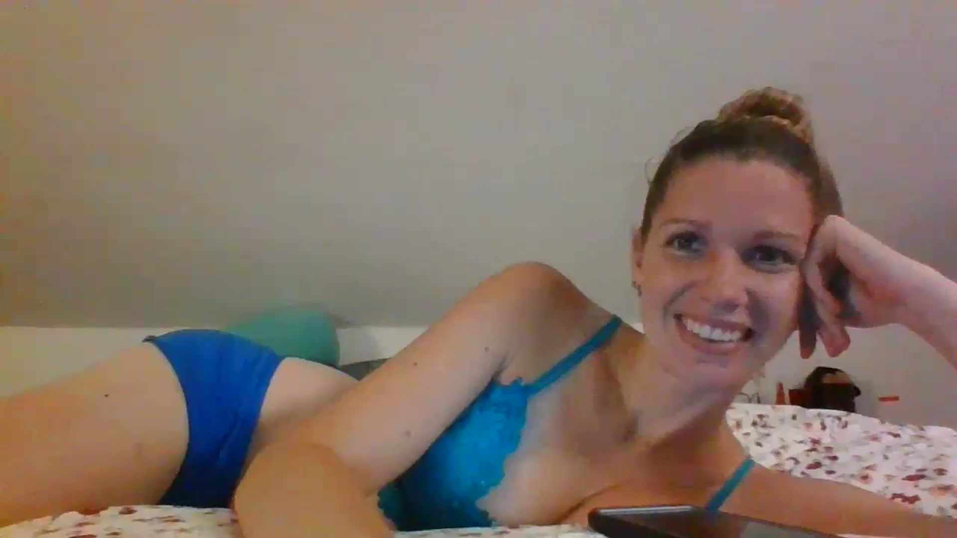 Gallery image thumbnail from SouthernNsexi's myfreecams stream on, 10/15/2023, 03:04 image 14 of 20