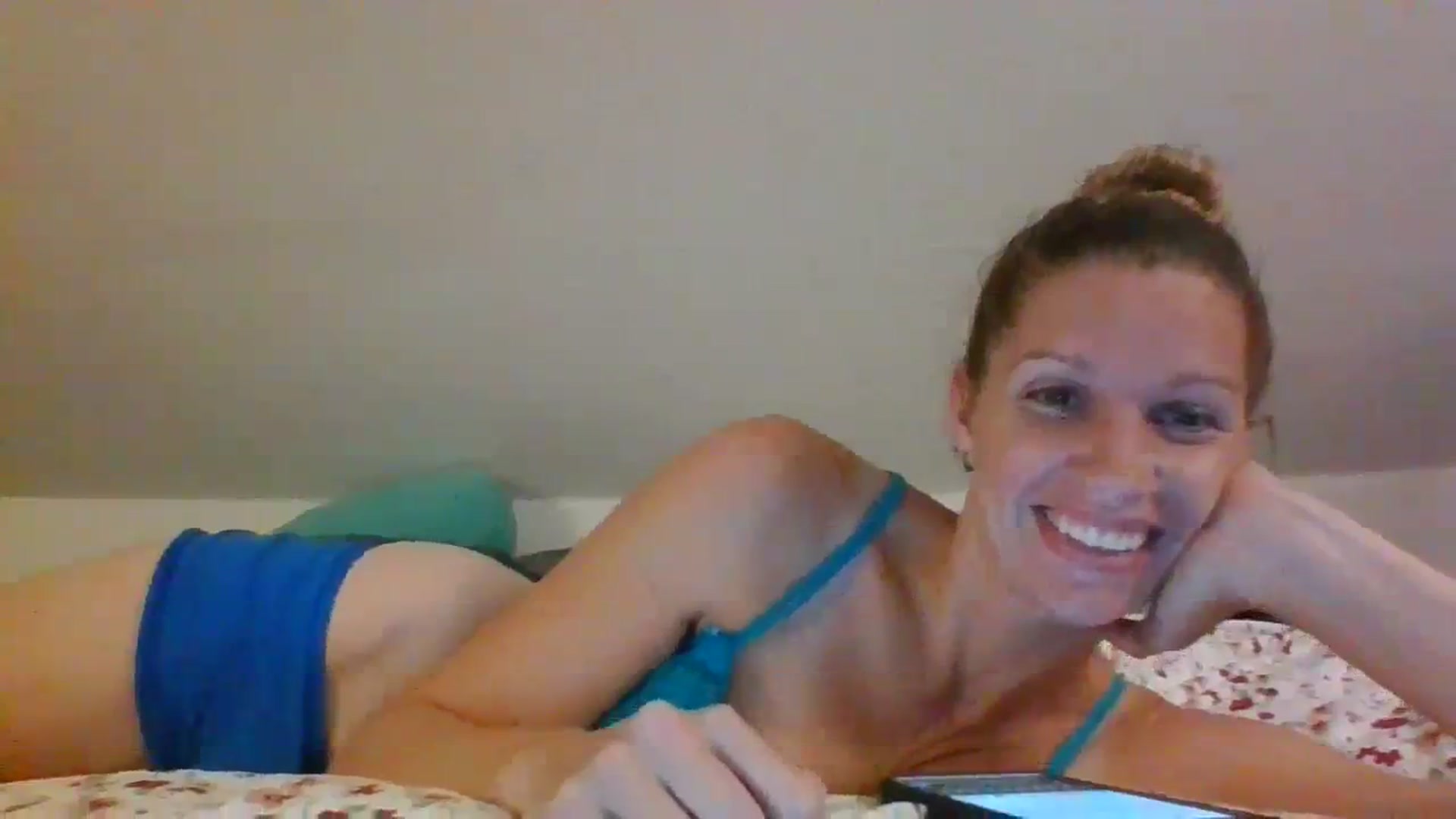 Gallery image thumbnail from SouthernNsexi's myfreecams stream on, 10/15/2023, 03:04 image 6 of 20