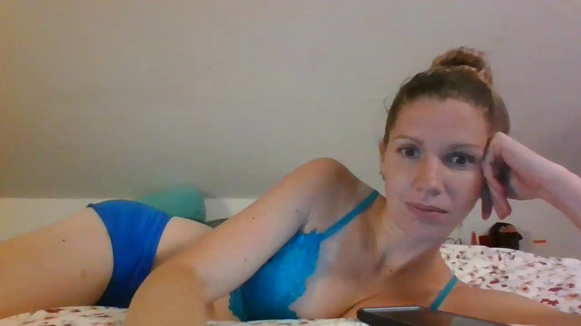 Gallery image thumbnail from SouthernNsexi's myfreecams stream on, 10/15/2023, 03:04 image 15 of 20