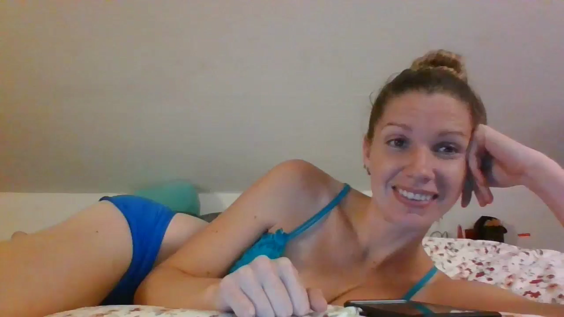 Gallery image thumbnail from SouthernNsexi's myfreecams stream on, 10/15/2023, 03:04 image 1 of 20