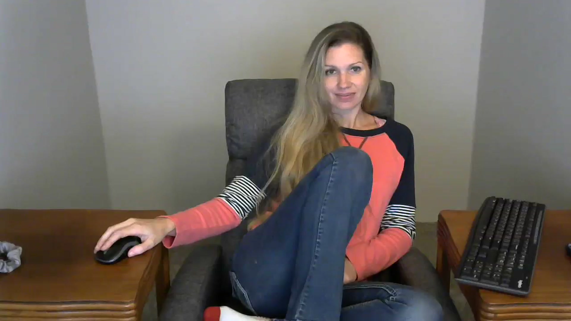 Gallery image thumbnail from SouthernNsexi's myfreecams stream on, 10/21/2023, 13:40 image 10 of 20