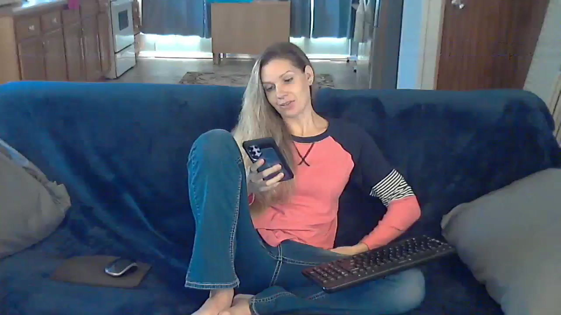 Gallery image thumbnail from SouthernNsexi's myfreecams stream on, 10/21/2023, 15:05 image 14 of 20