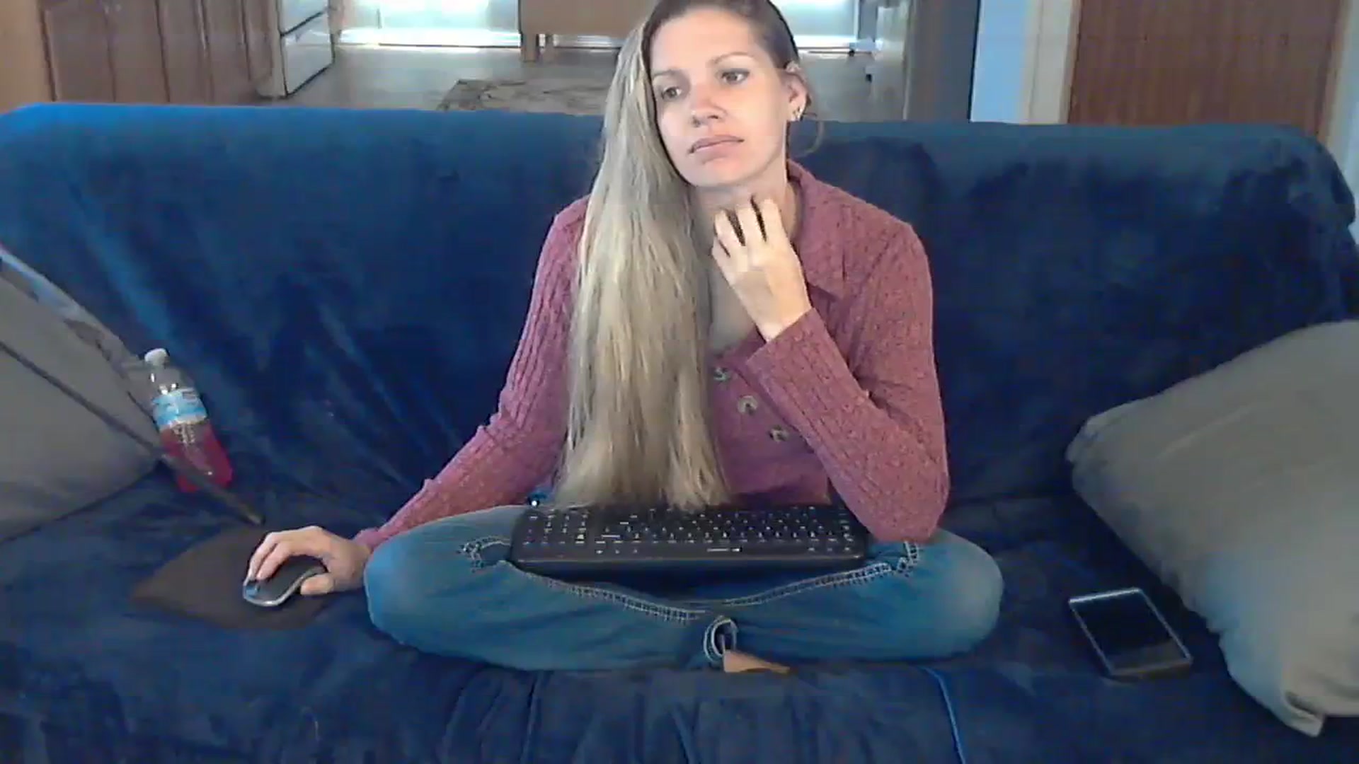 Gallery image thumbnail from SouthernNsexi's myfreecams stream on, 10/22/2023, 14:57 image 17 of 20