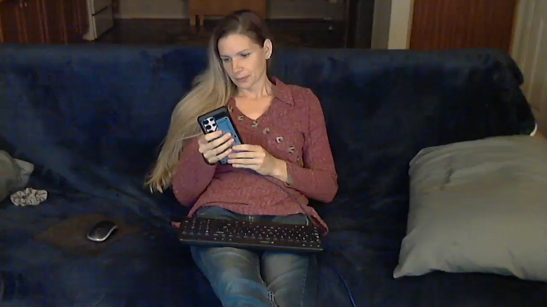 Gallery image thumbnail from SouthernNsexi's myfreecams stream on, 10/23/2023, 01:40 image 4 of 20