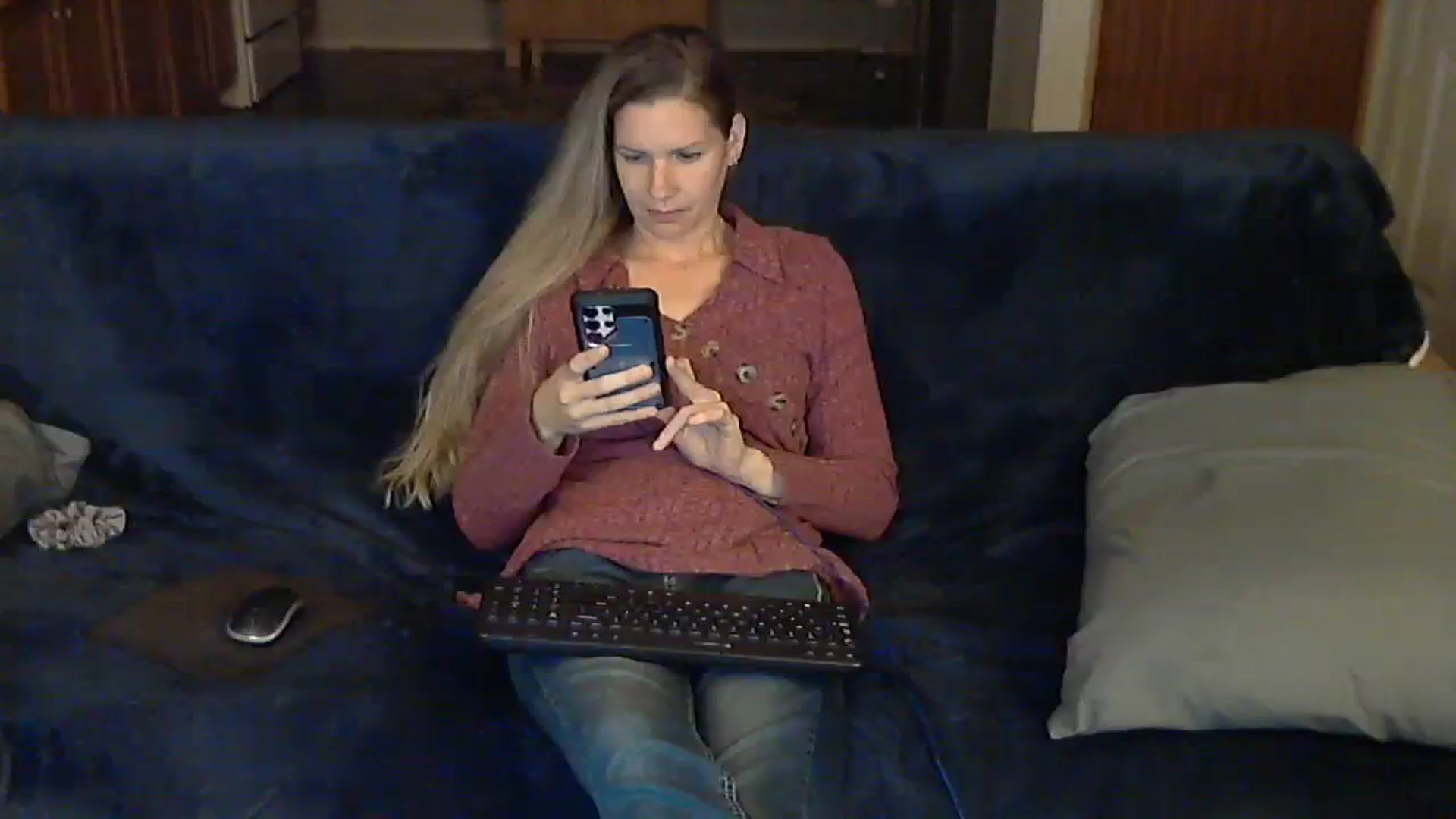 Gallery image thumbnail from SouthernNsexi's myfreecams stream on, 10/23/2023, 01:40 image 2 of 20