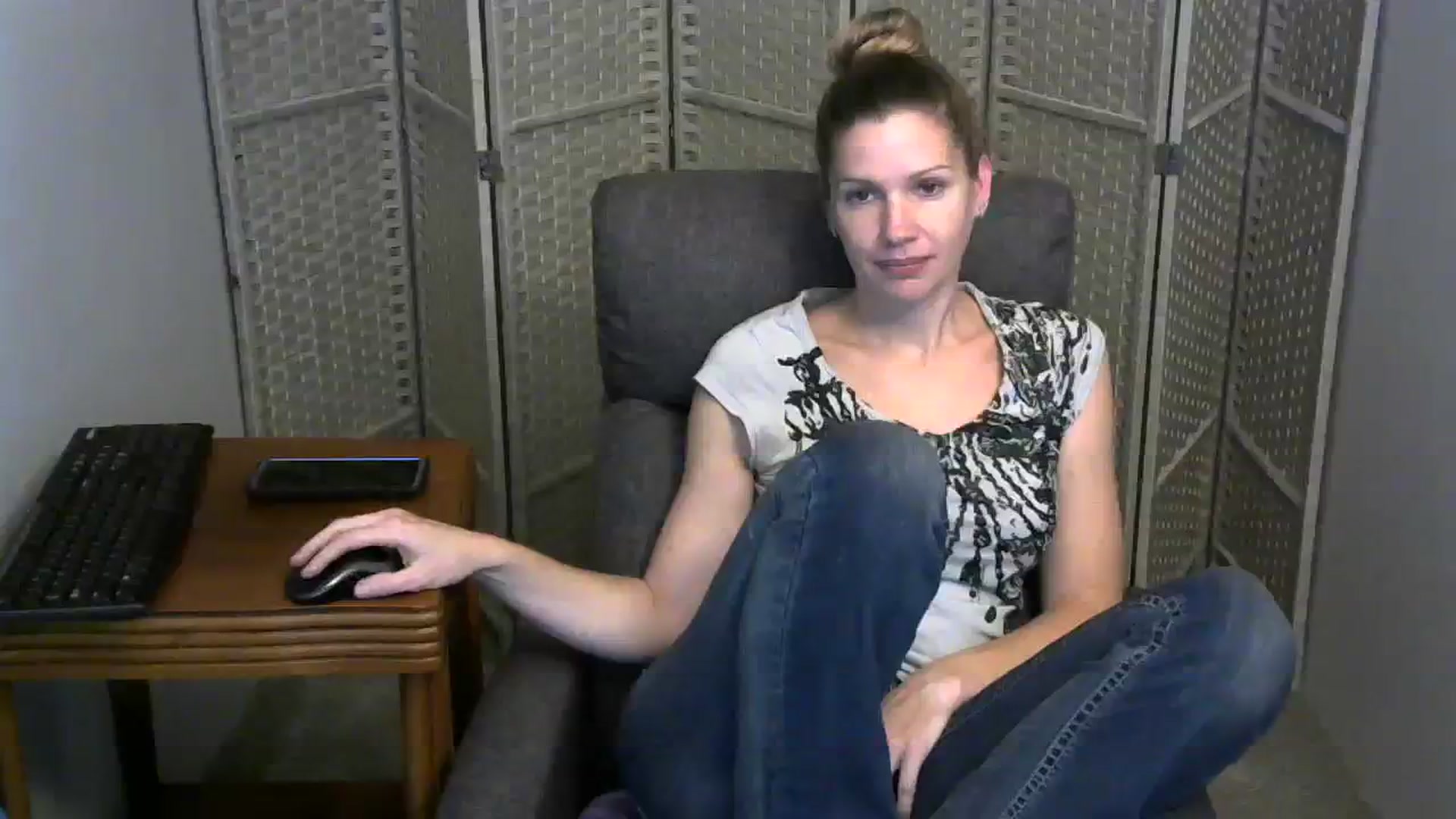 Gallery image thumbnail from SouthernNsexi's myfreecams stream on, 10/28/2023, 14:37 image 14 of 20