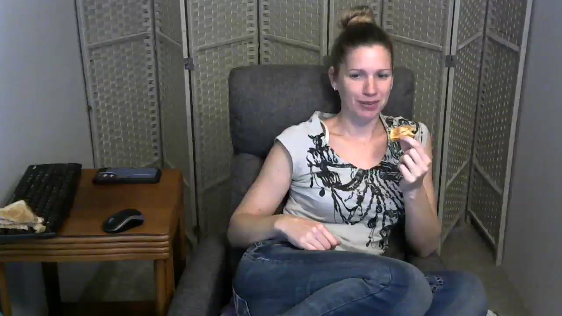 Gallery image thumbnail from SouthernNsexi's myfreecams stream on, 10/28/2023, 14:37 image 5 of 20