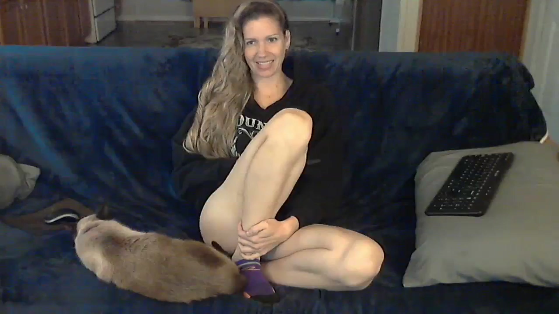 Gallery image thumbnail from SouthernNsexi's myfreecams stream on, 10/29/2023, 14:26 image 11 of 20