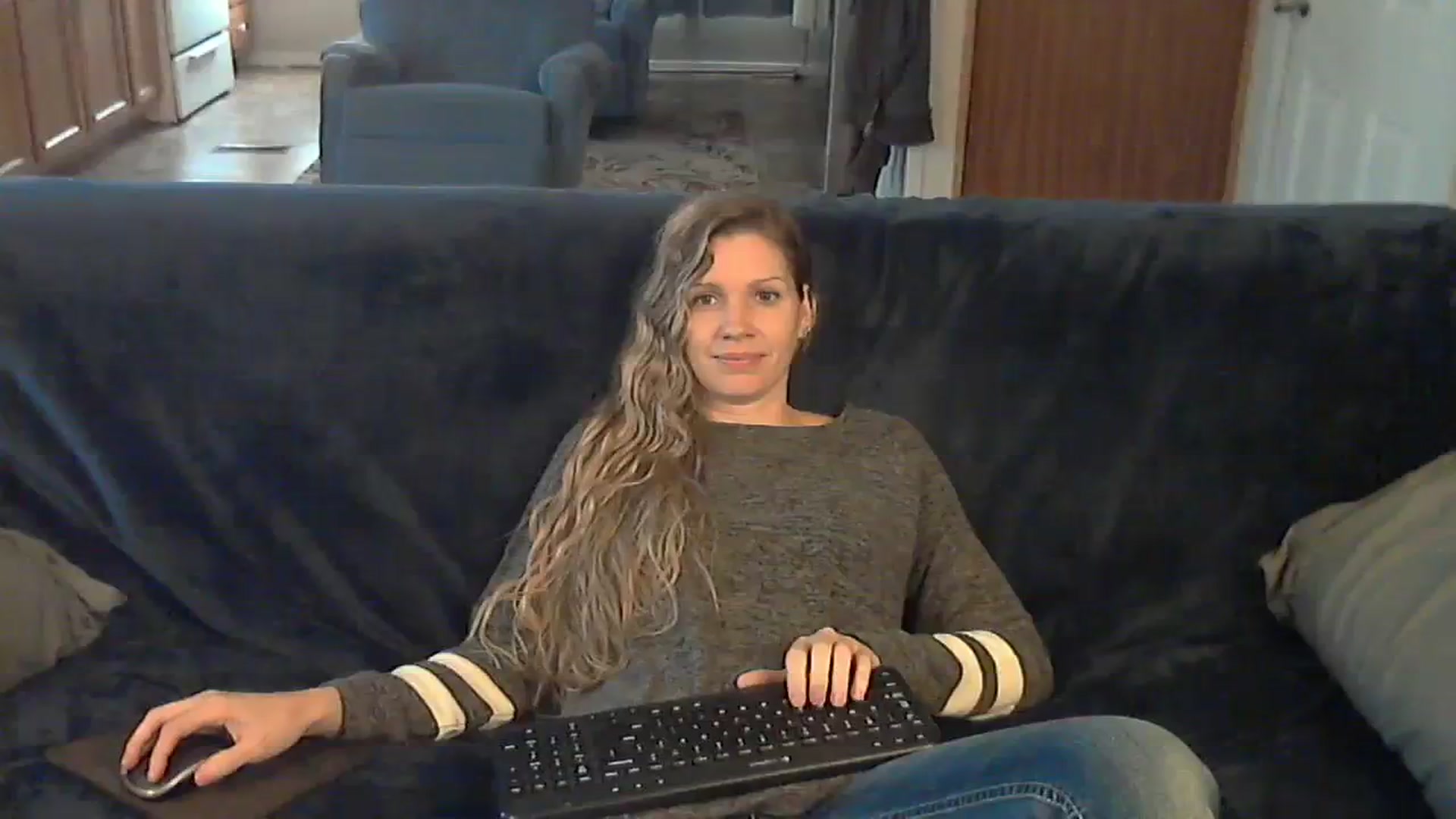 Gallery image thumbnail from SouthernNsexi's myfreecams stream on, 11/12/2023, 13:38 image 19 of 20