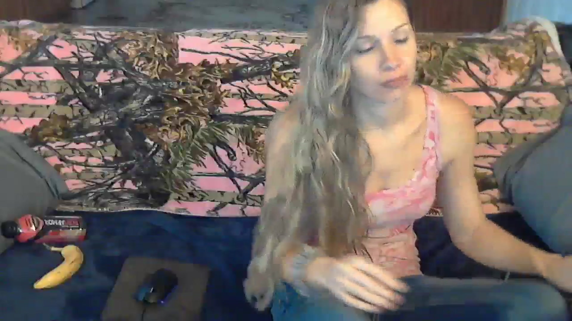Gallery image thumbnail from SouthernNsexi's myfreecams stream on, 11/13/2023, 15:09 image 2 of 20