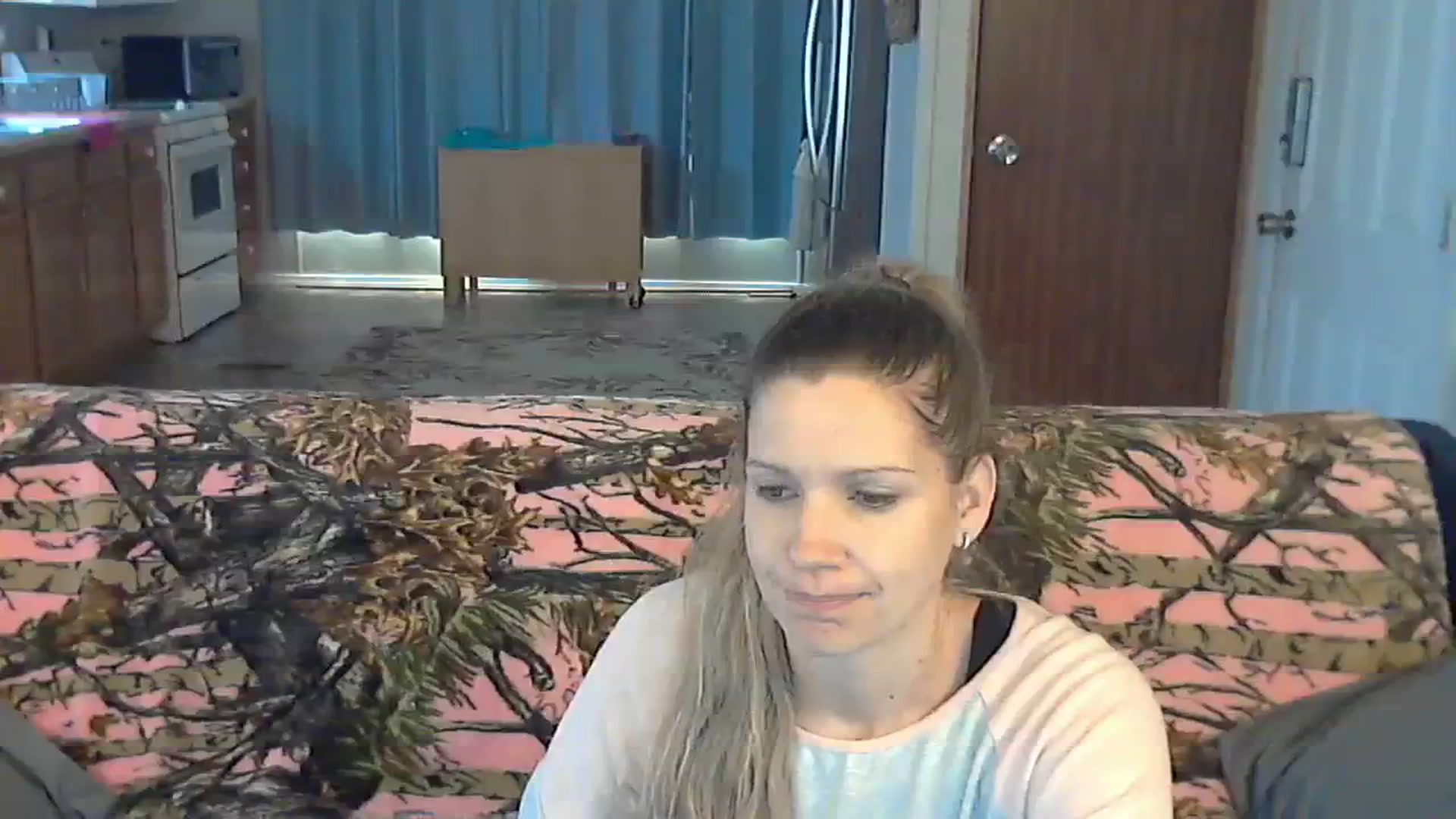 Gallery image thumbnail from SouthernNsexi's myfreecams stream on, 11/18/2023, 14:19 image 12 of 20