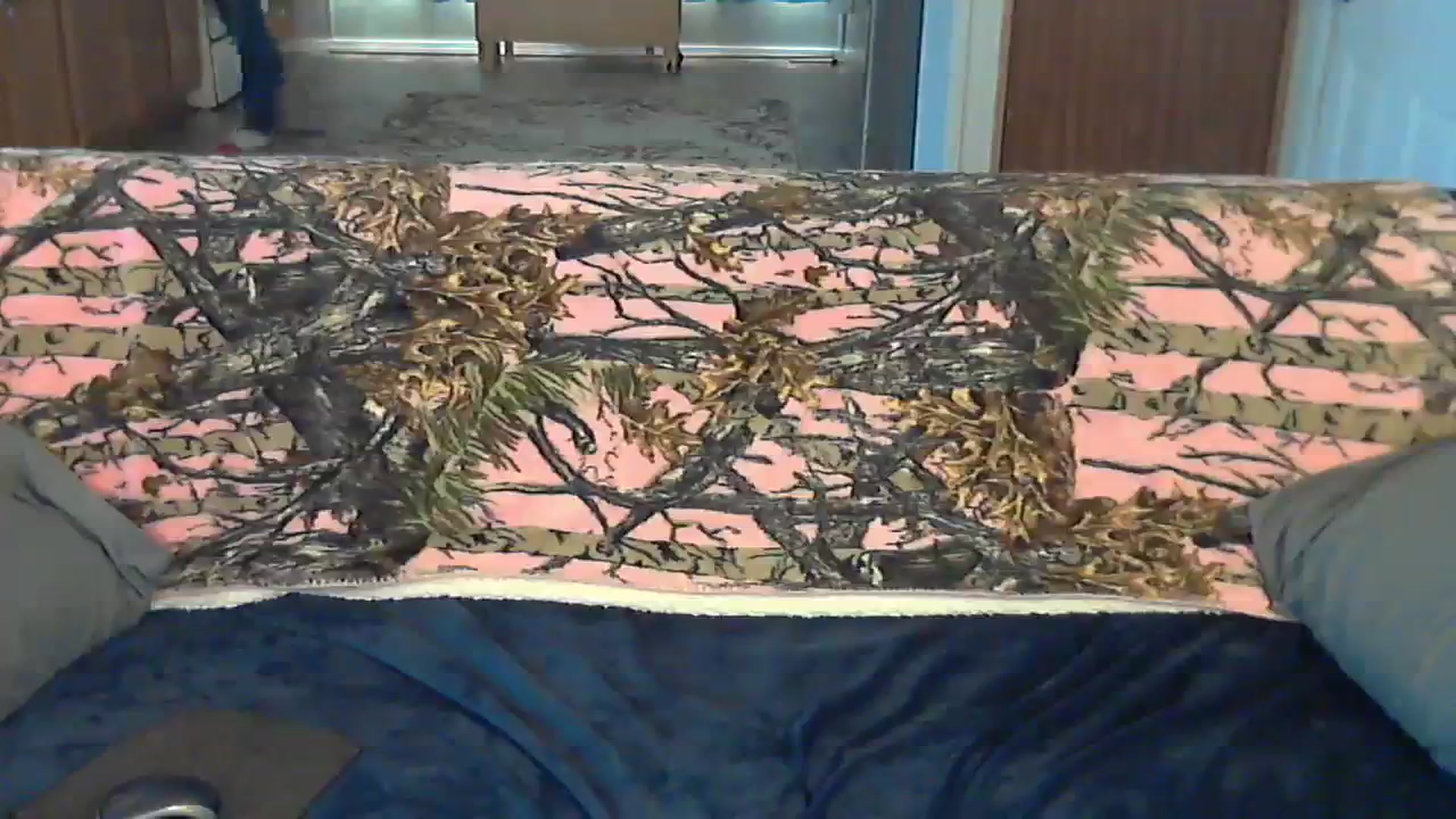 Gallery image thumbnail from SouthernNsexi's myfreecams stream on, 11/18/2023, 14:19 image 15 of 20